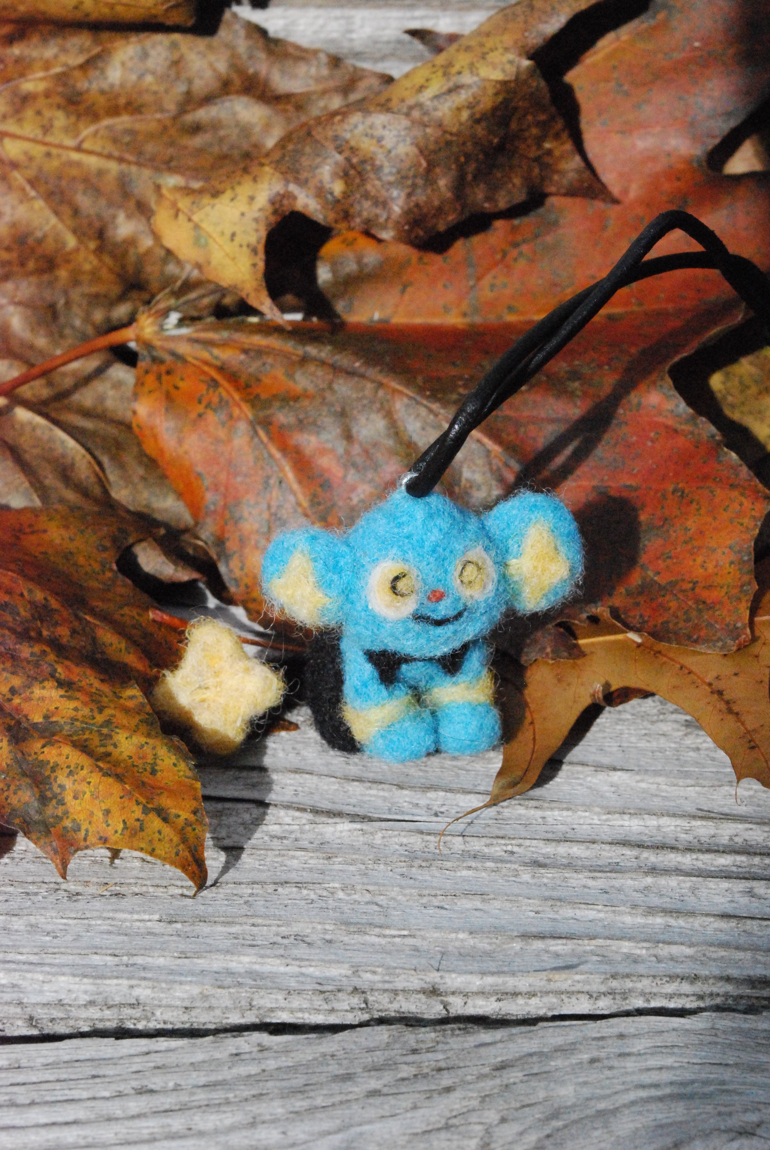 Blue electric cat charm