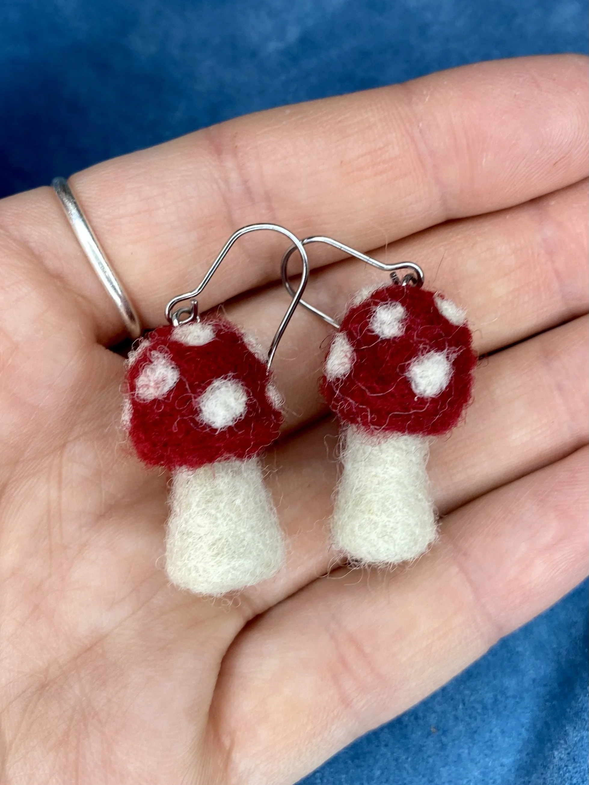 Small red mushroom earrings w spots