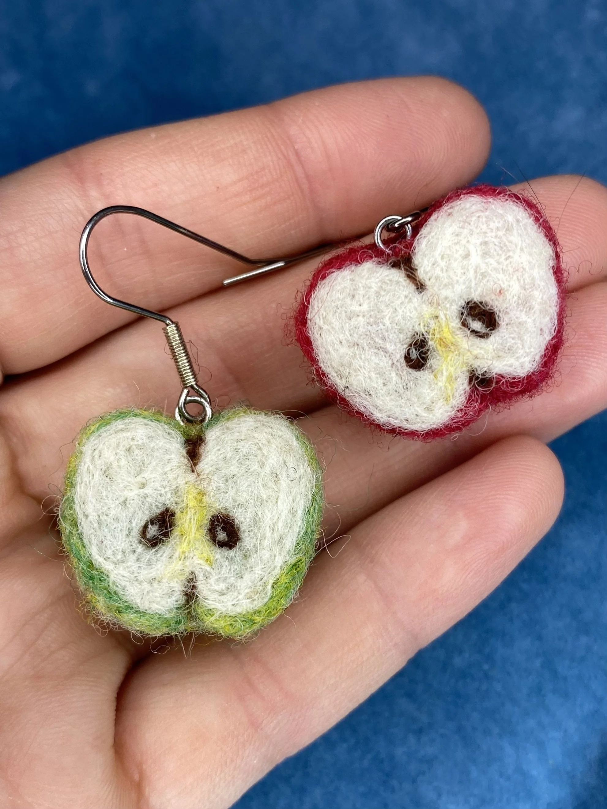 Green/red apple earrings