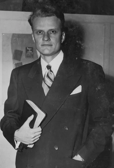 May 27, 1944 - Billy Graham Speaks at First Youth for Christ Rally