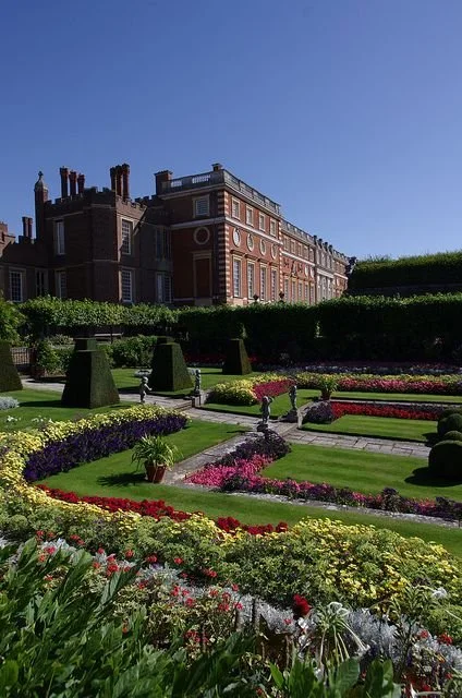 November 29, 1530 - Cardinal Thomas Wolsey Dies