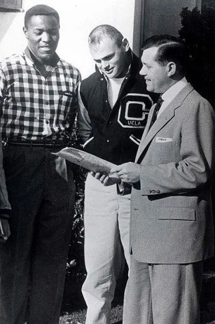 August 28, 1953 - Campus Ministry “Cru” Incorporated