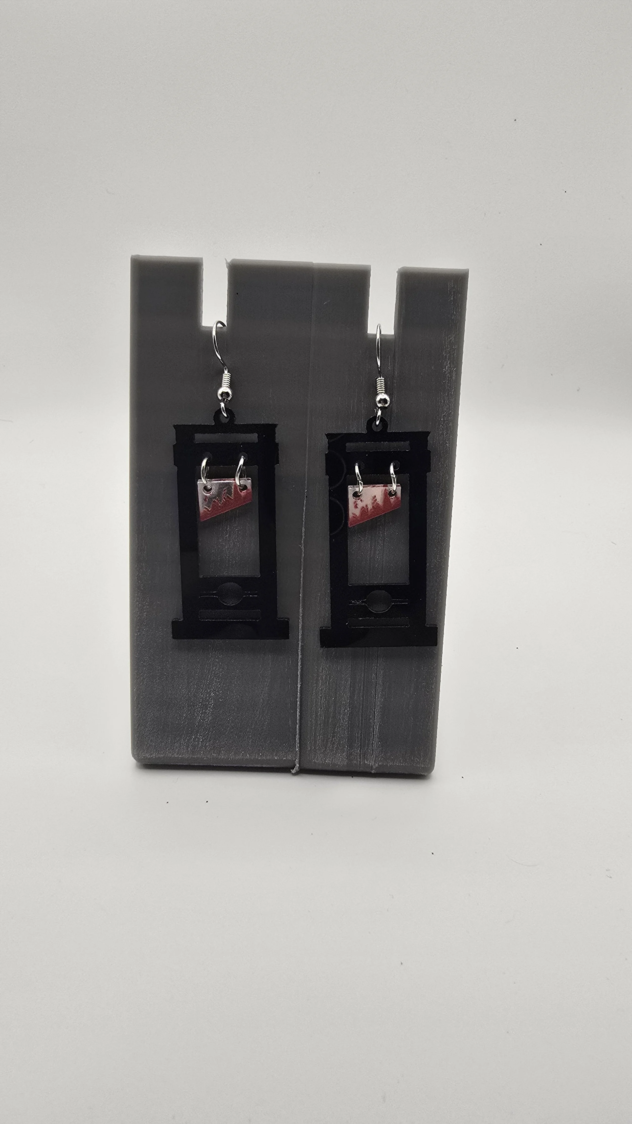 Guillotine Earring