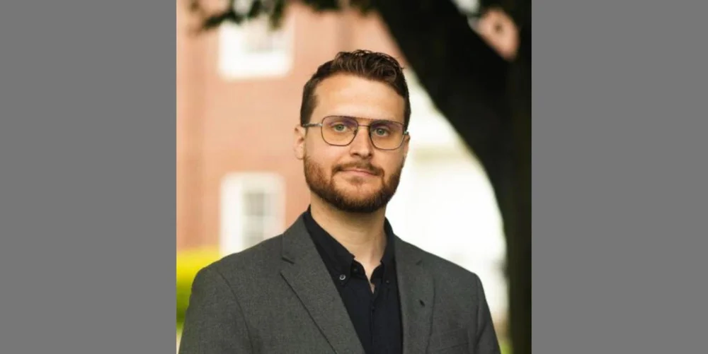 Dr. Daniel Stevens