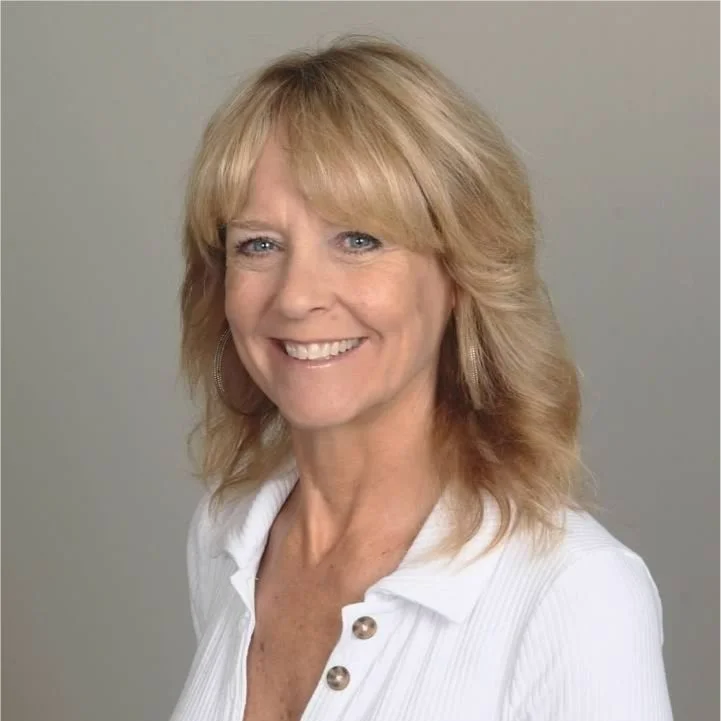 The Art of Getting Noticed: PR for Artists with Molly Blaisdell