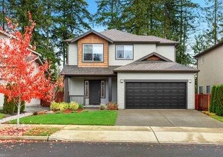 Manufacturer-provided garage door style reference for residential garage door installation and replacement inspiration in Northern Virginia. Final availability, specifications, pricing, and installation scope are confirmed by written quote.