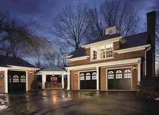 Manufacturer-provided garage door style reference for residential garage door installation and replacement inspiration in Northern Virginia. Final availability, specifications, pricing, and installation scope are confirmed by written quote.