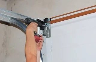 Garage door repair service for residential homes