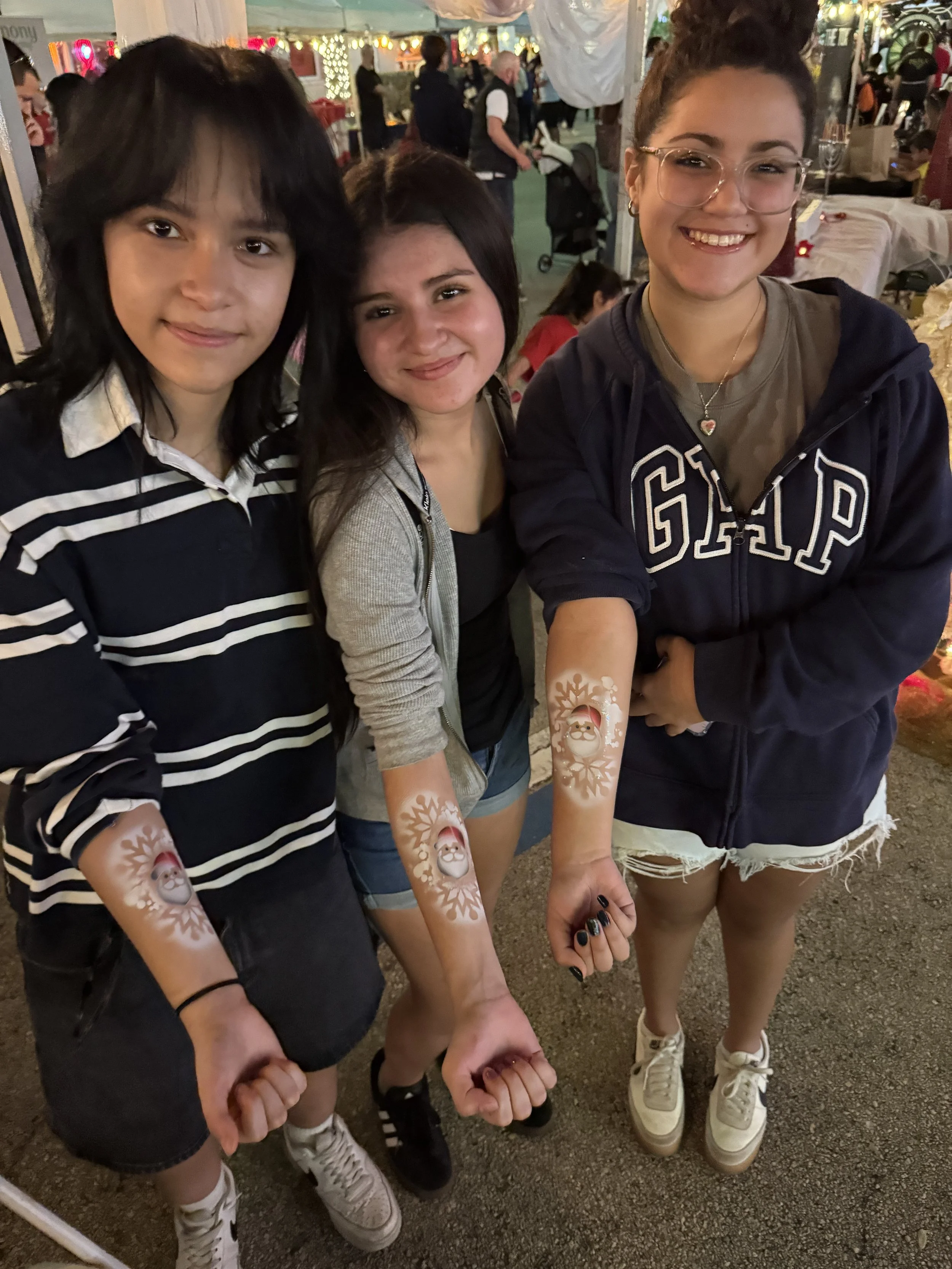 My-Fab-Events_Holiday_Christmas_Airbrush_tattoos_10.jpeg