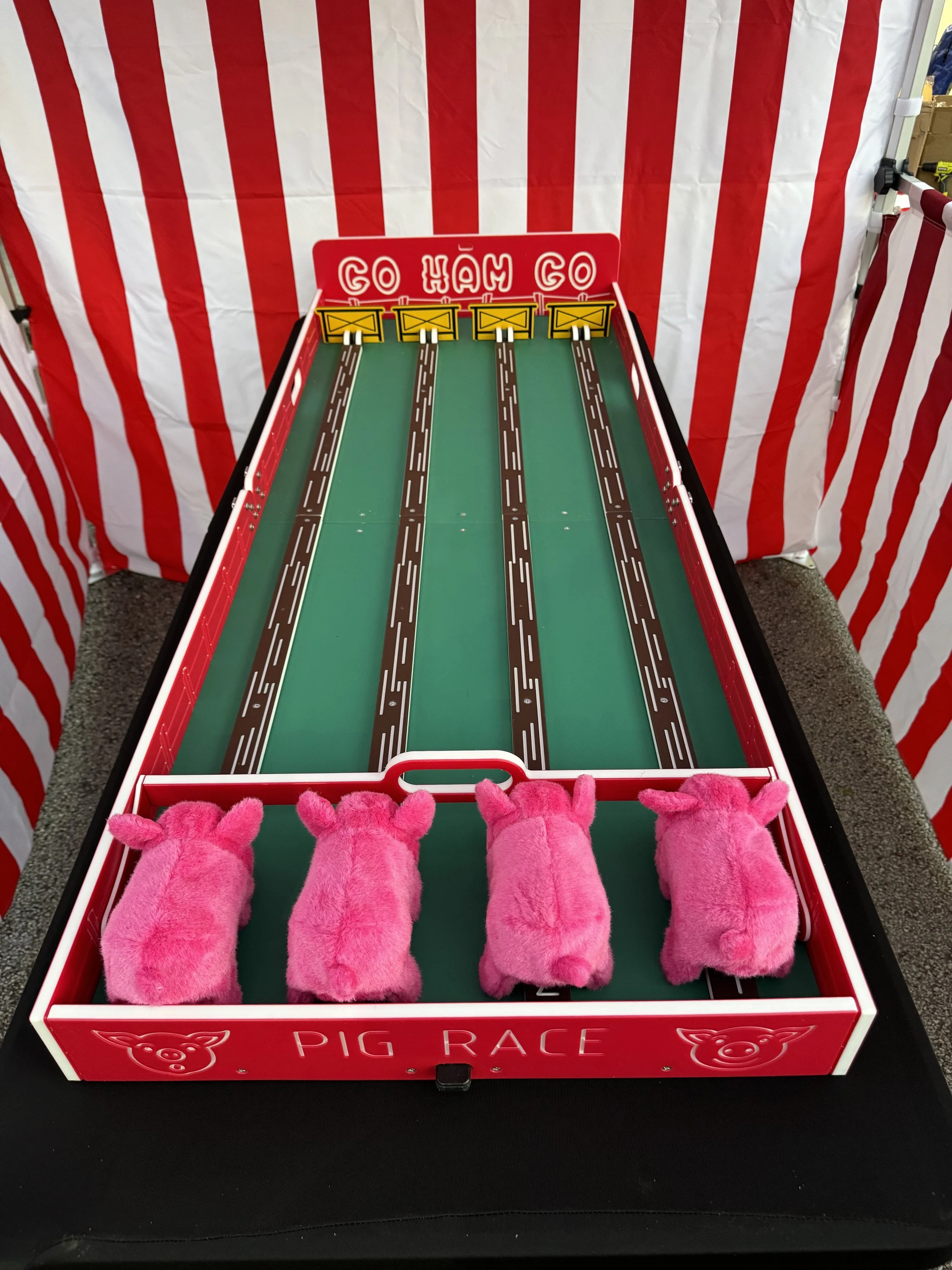 My-Fab-Events_Carnival-Games_in-Booth.jpeg