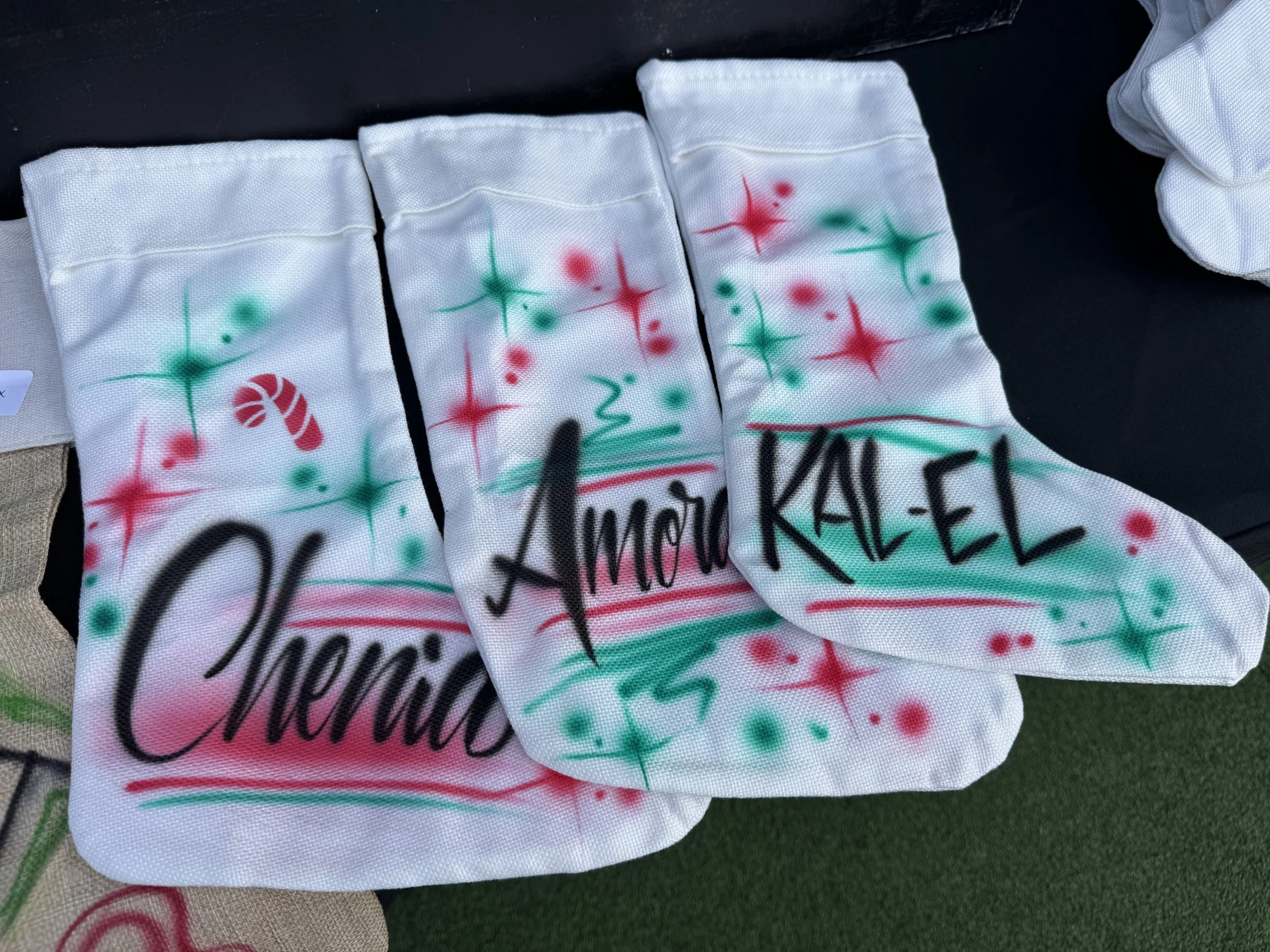 My-Fab-Events_Holiday_Christmas_Airbrush_art.jpeg