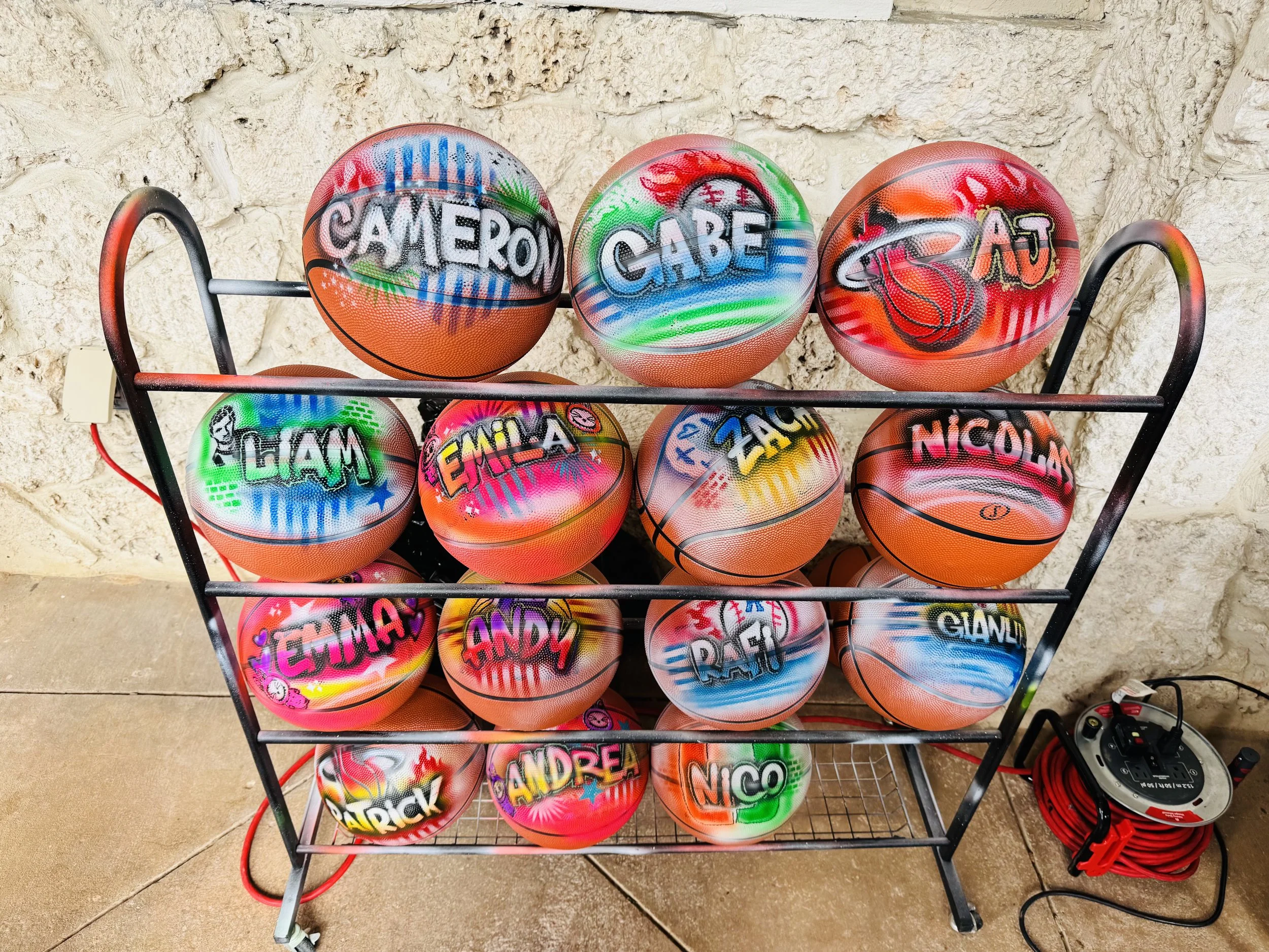 airbrush basketballs rack .jpeg