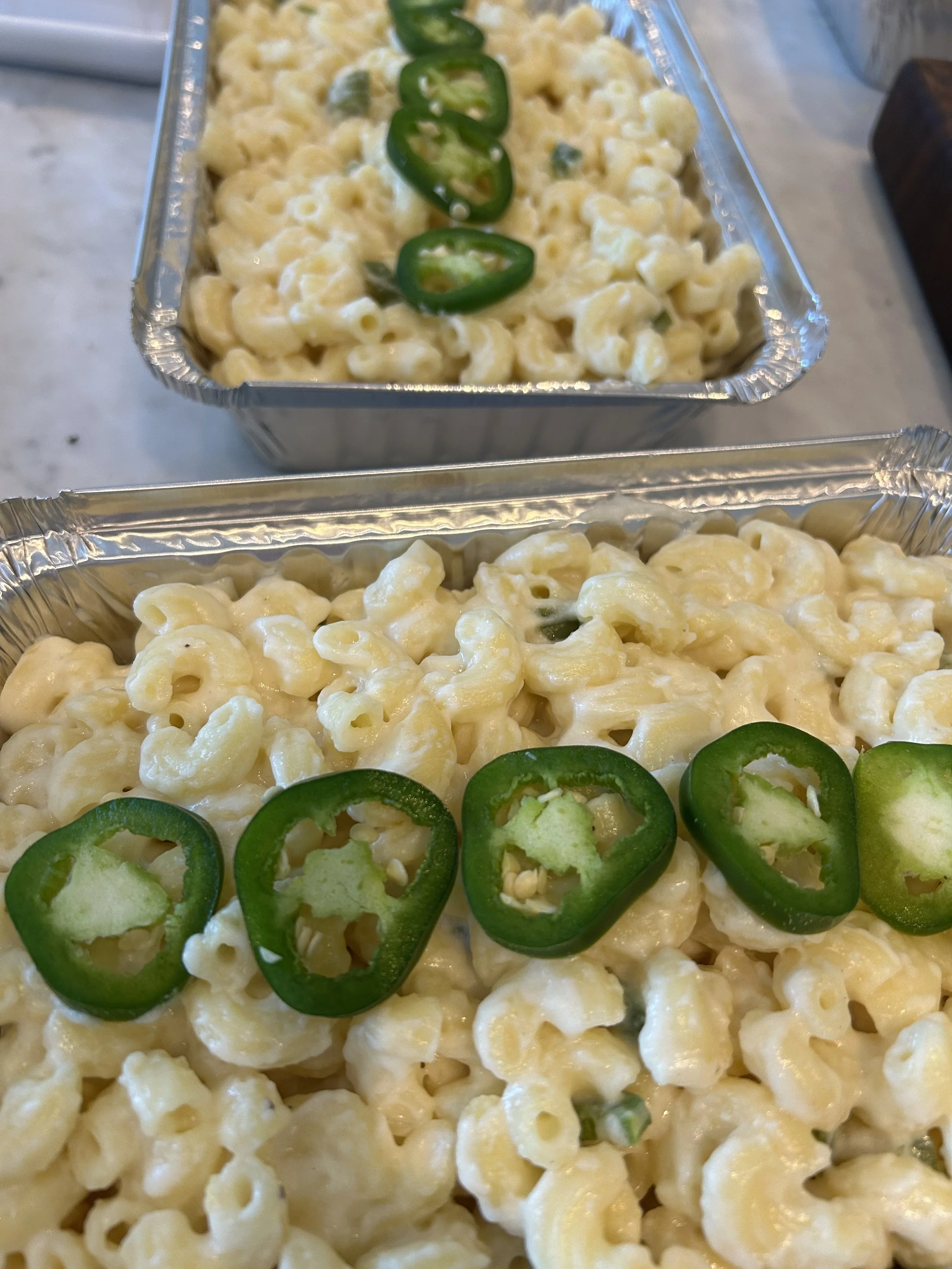 Jalapeño Mac and Cheese (up to 4 people)