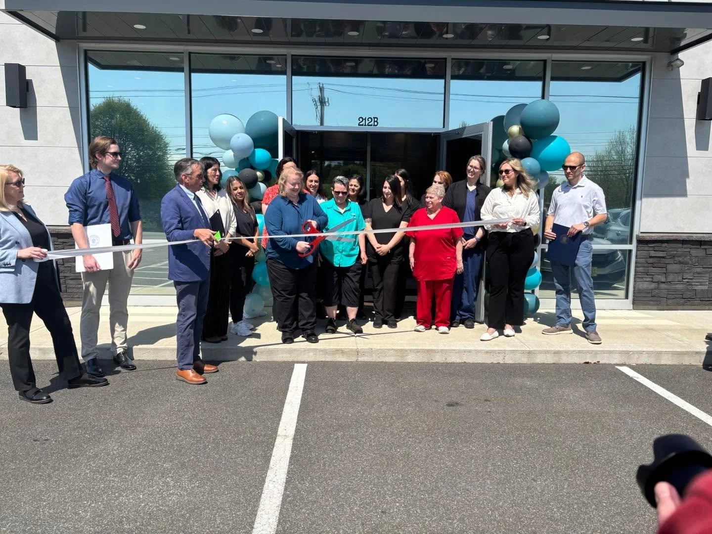 Thank you to everyone who came to our ribbon cutting event! And a huge congratulations to Dr. Van Stee on this incredible milestone!

#womeninmedicine #asthmacare #asthmamanagement #allergyseason #ribbon #cutting #ribboncutting #westfield #westernmas