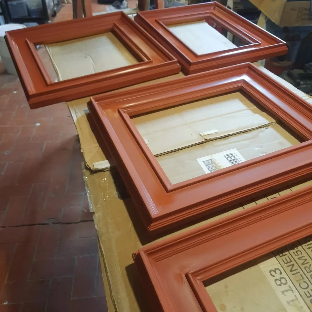 Red to black coats, mild distress & will have some light antique for definition. Had a little snafu with the "milk paint" that wasn't actually milk paint and an uncooperative sprayer- So one of these lovelies is waiting to be sanded dow
