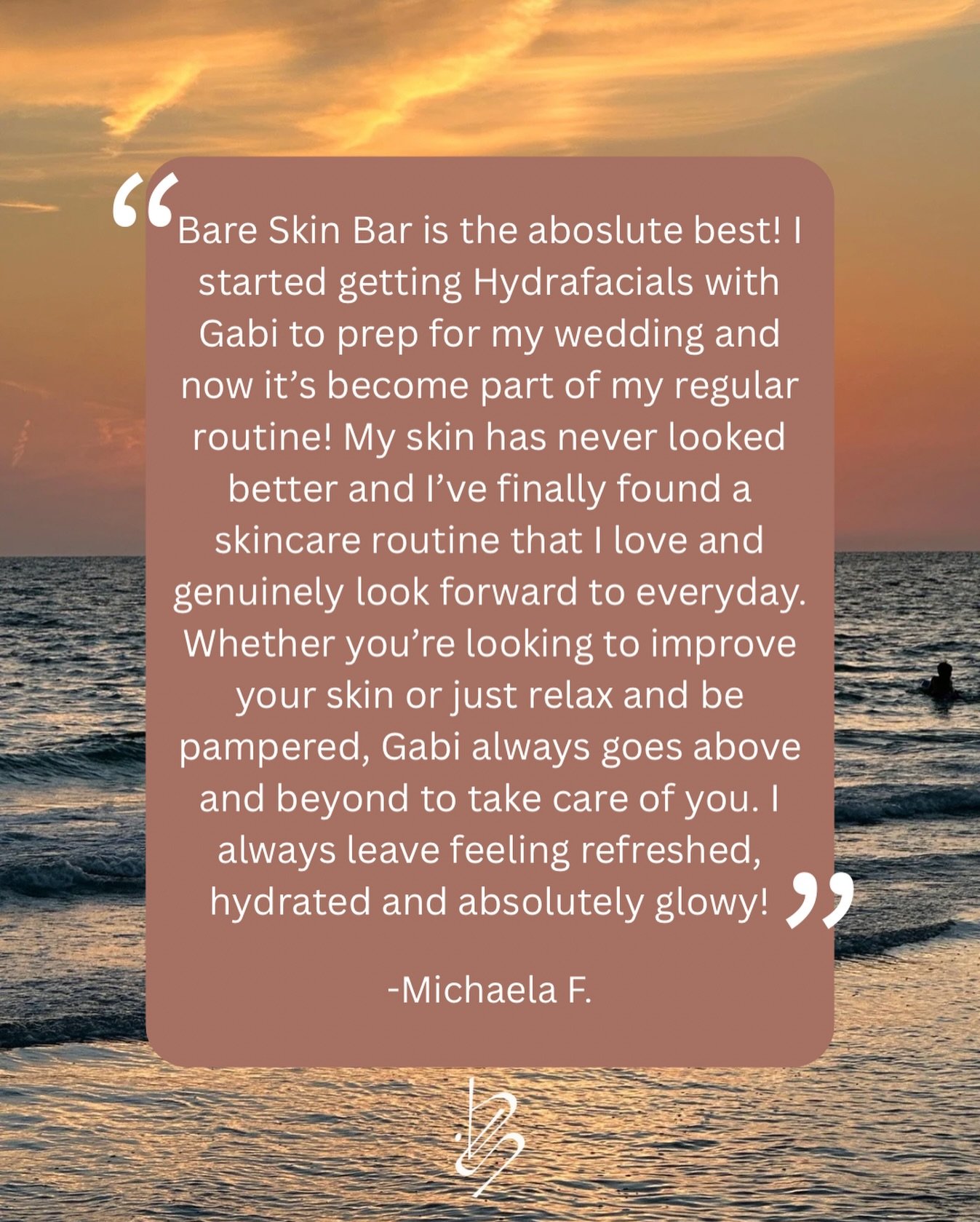 Hydrafacial + Dermaplane is some of the best wedding prep for dull &amp; dehydrated skin! 💖✨ Nothing makes me happier than seeing my clients love their skin 💛