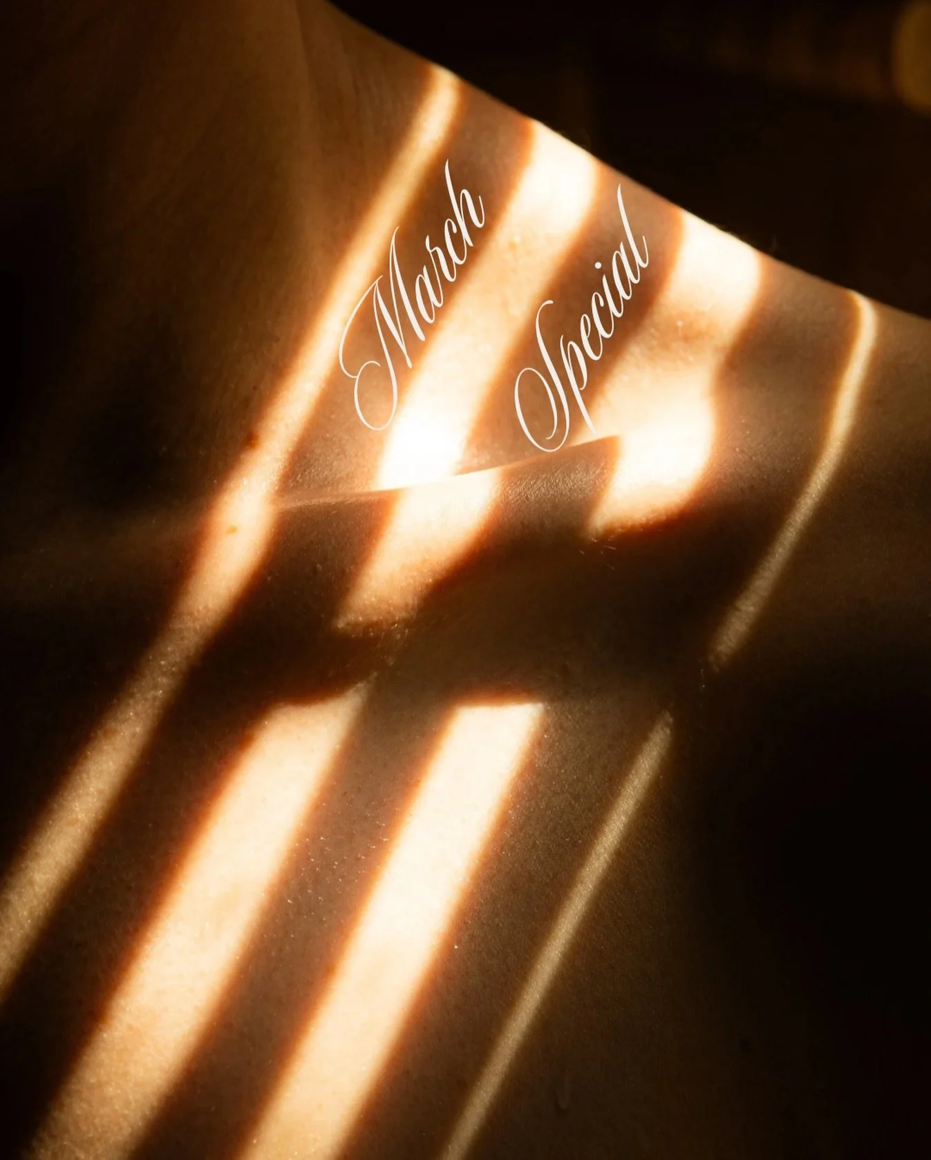 Your face doesn&rsquo;t stop at your jawline 💛

The neck + d&eacute;collet&eacute; have thinner skin, less oil, and show sun damage faster &mdash; which means they need love too.

For March only:
Add Neck + D&eacute;collet&eacute; to ANY Hydrafacial