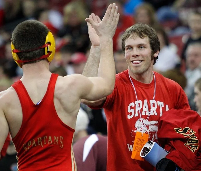 Coach Larsen accepts job in Iowa