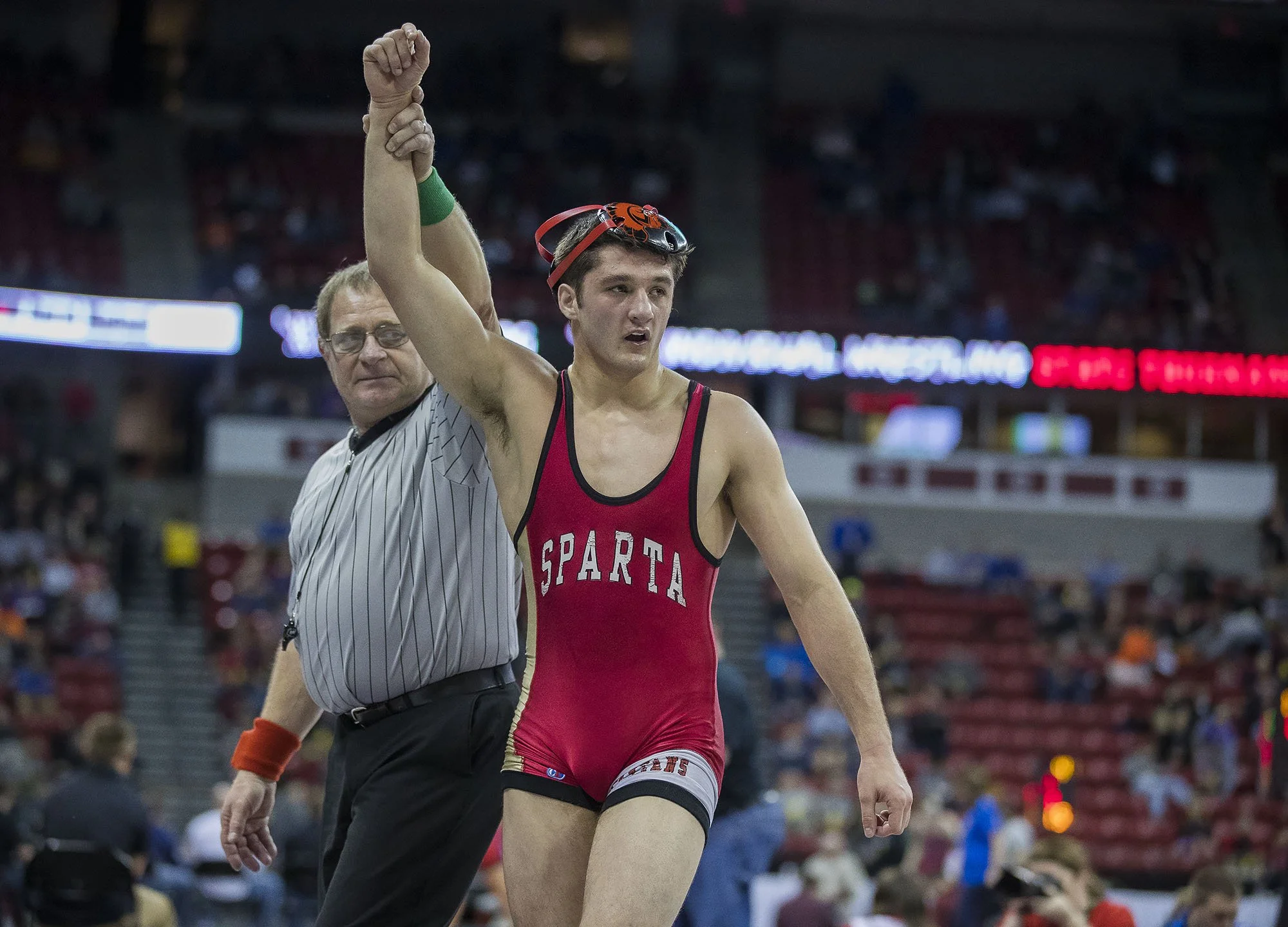 Kreins and Von Ruden lead Spartans to 2nd at Sparta Invite