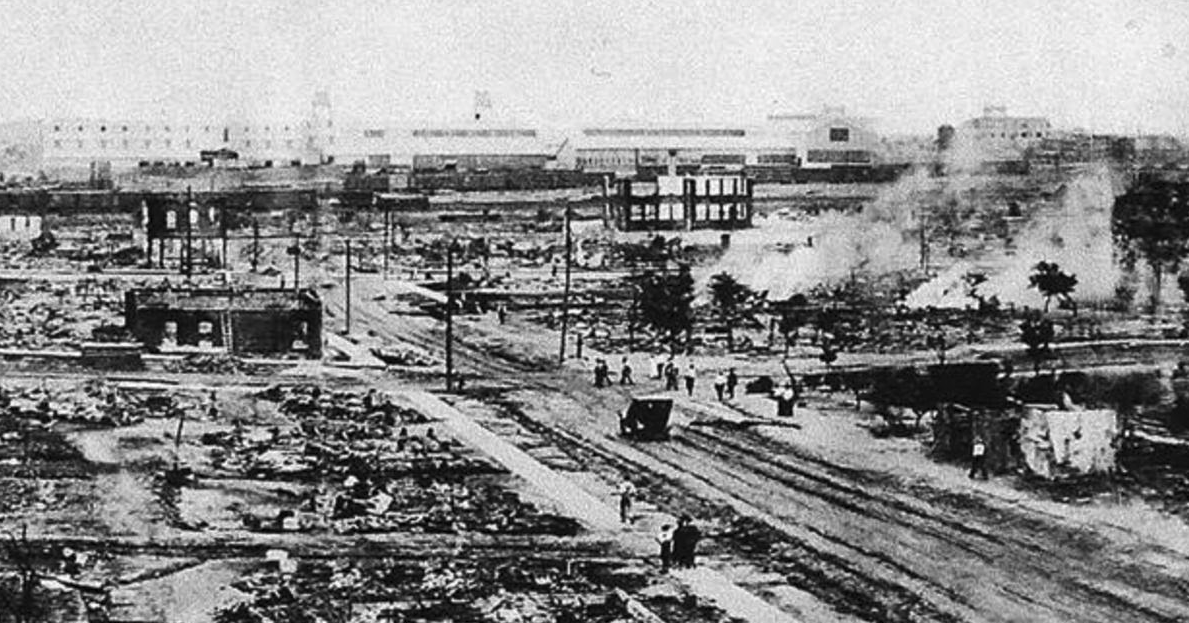 #Send Flowers To Greenwood