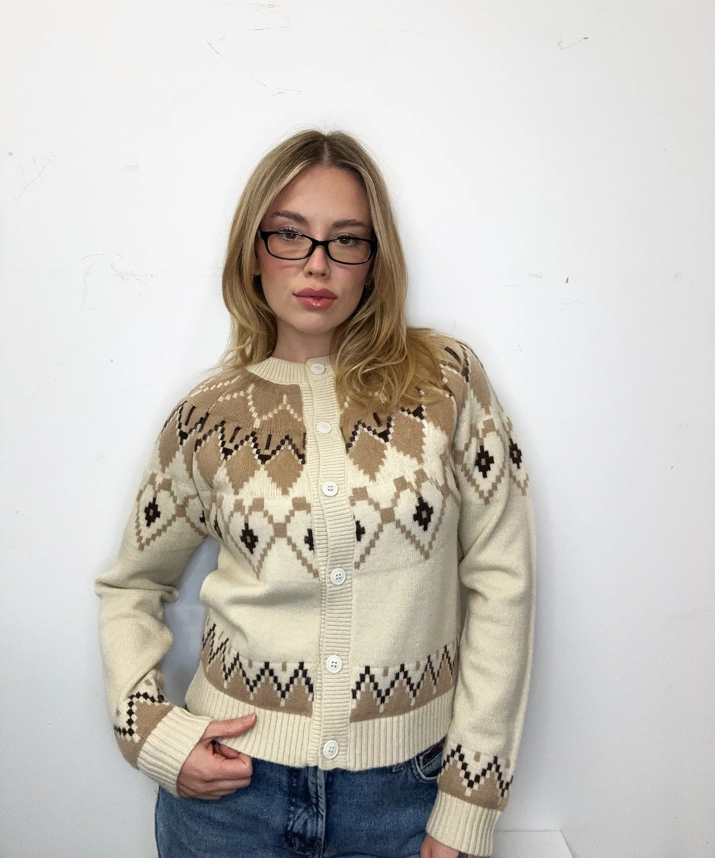 The Sequoia Cardigan: your new favorite fall layer🤎

Available in Ivory and Black | Tap to shop ✨

#rainandrosela #sweaterweather #cardigan #cardiganknit #ootd #ootdfashion #styleinsp #falloutfits