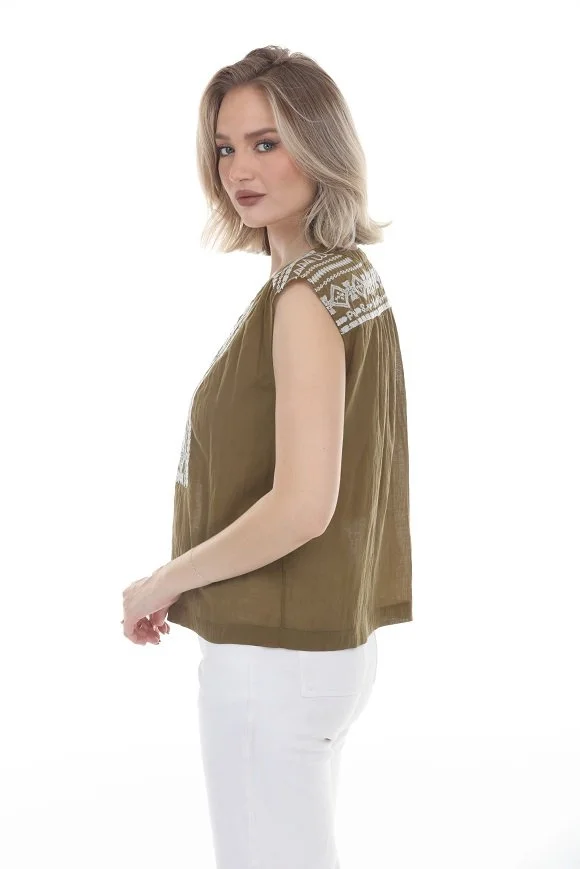 OR6676-OLIVE-04.JPG