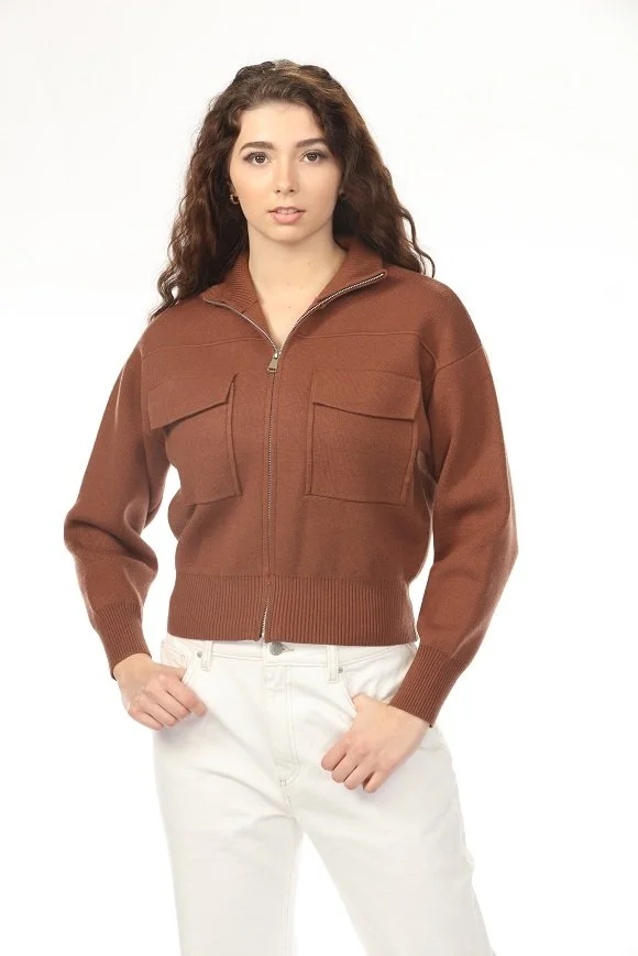 SW5428-CHILI OIL -04.JPG