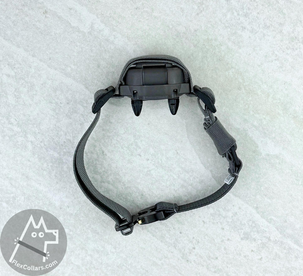 Tactical Bungee E-collar Replacement Straps.   Military-grade materials, AustriAlpin Quick Release Cobra Buckle. Elastic element for comfort. Colour Wolf Grey