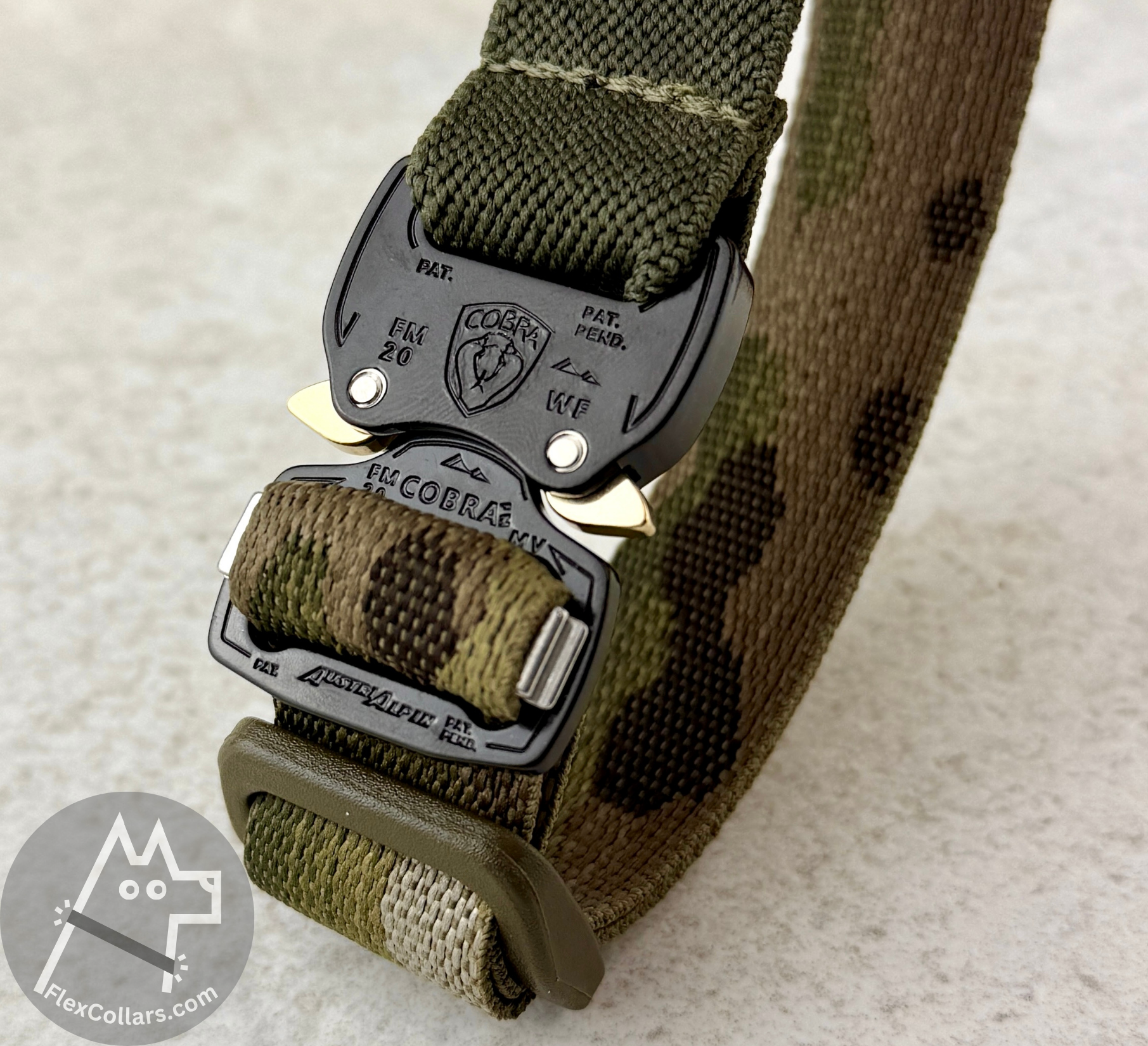 Tactical Bungee Collar E-collar Straps for dogs. Military-grade materials, AustriAlpin Quick Release Cobra Buckle. Elastic element for comfort. Colour Camouflage
