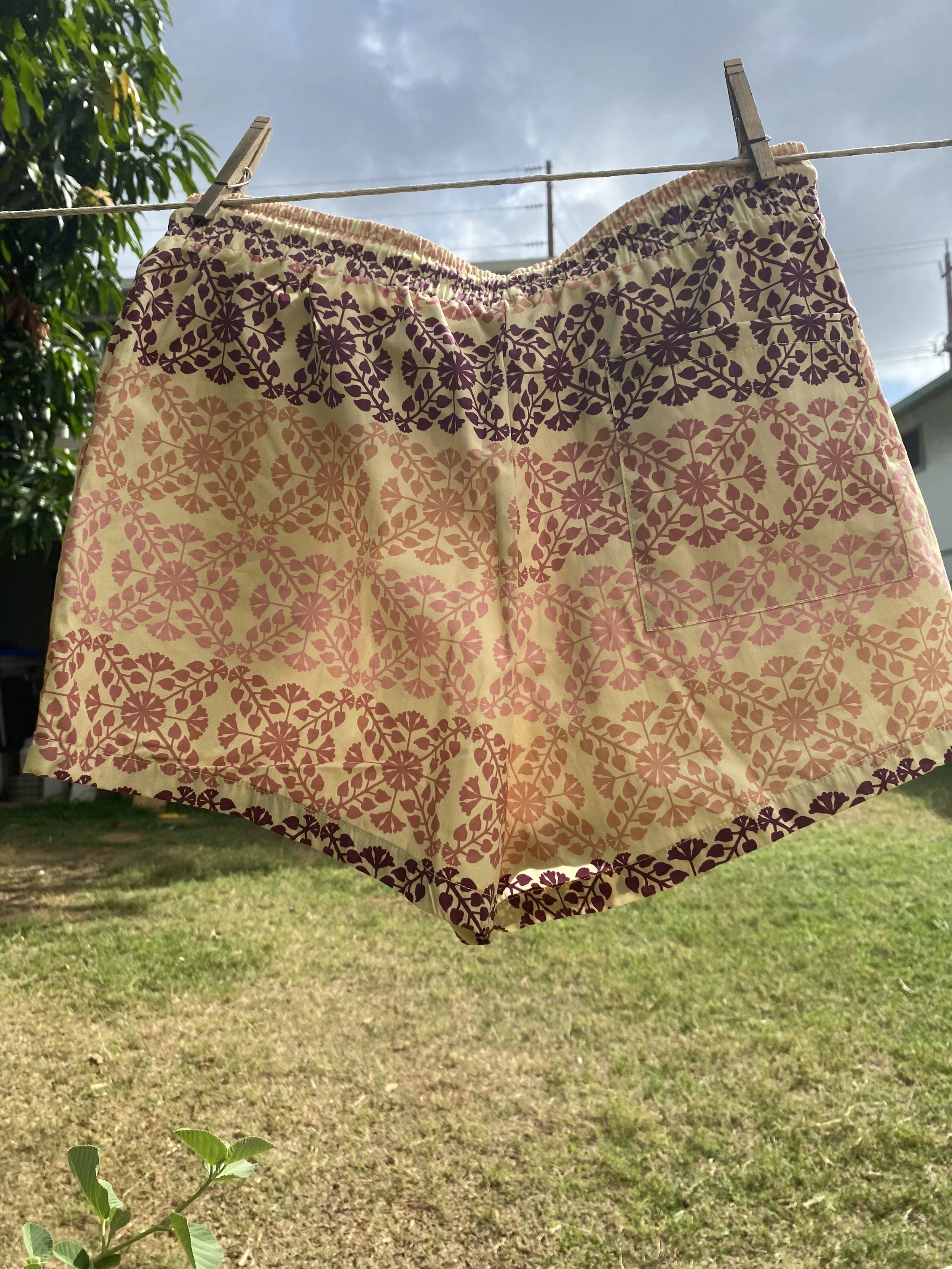 Shorts Pink Back.jpg