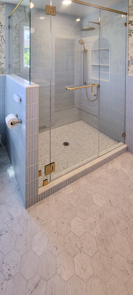 CoburnTileandCarpentry-Bathrooms-113.png