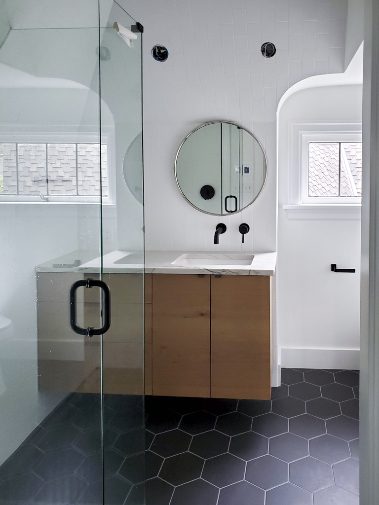 CoburnTileandCarpentry-Bathrooms-044.png