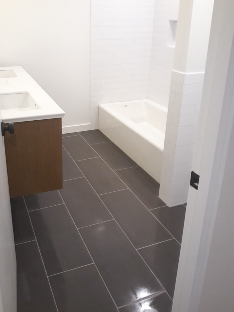 CoburnTileandCarpentry-Bathrooms-121.png