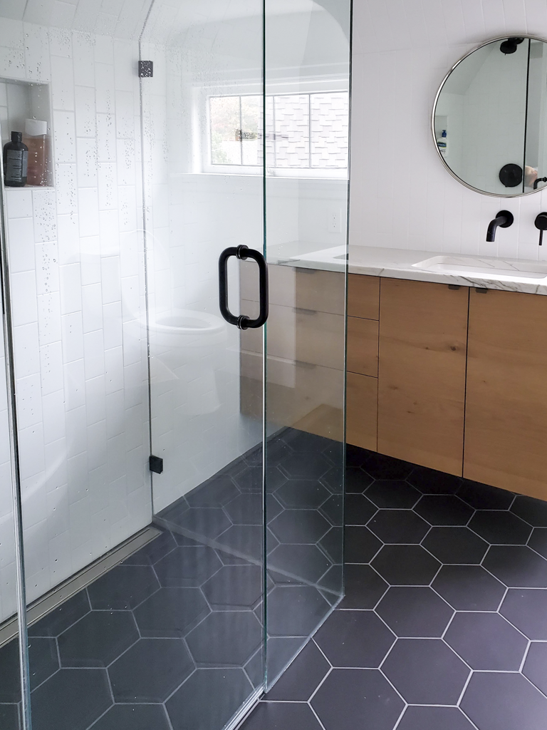 CoburnTileandCarpentry-Bathrooms-045.png