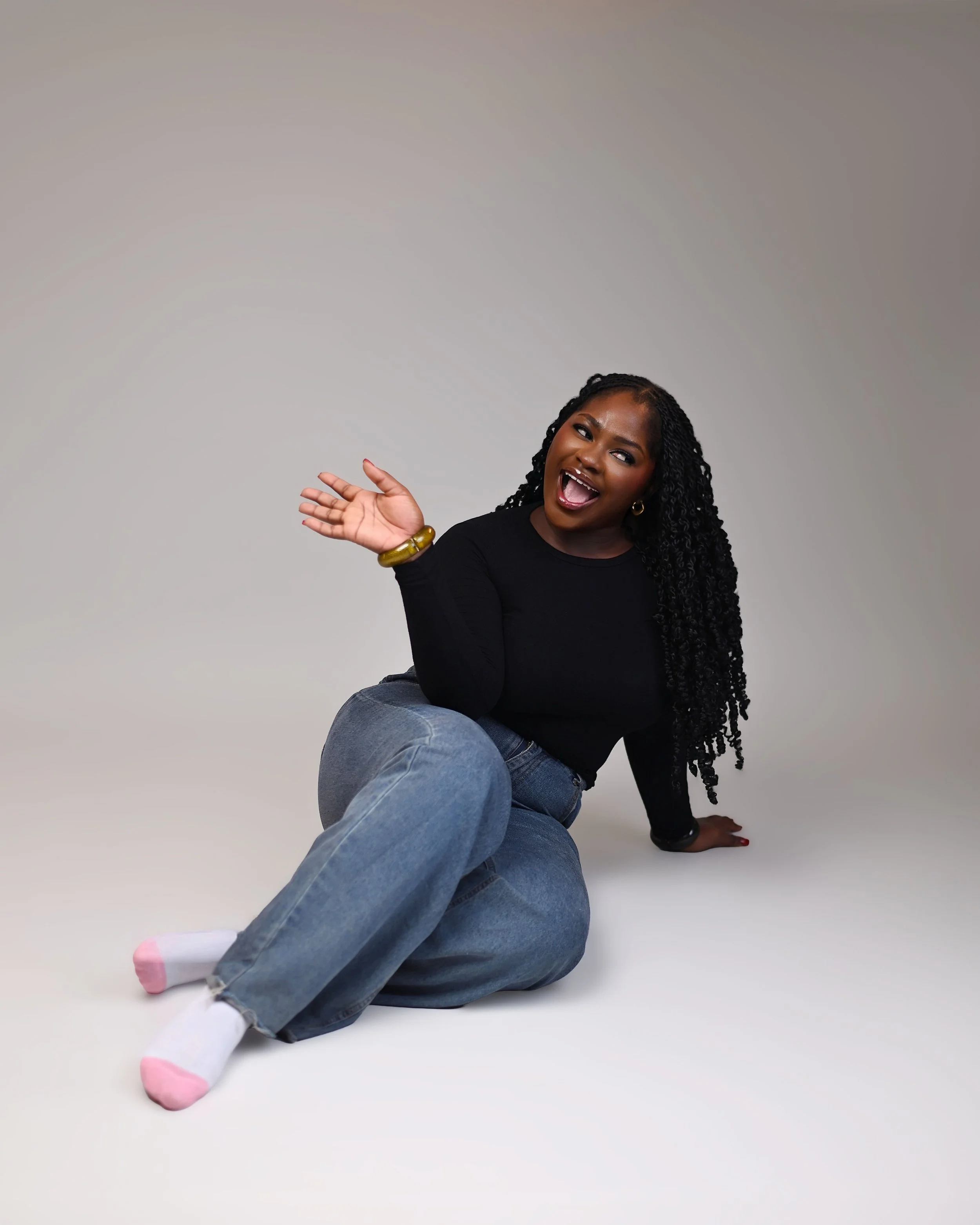 So thankful for the different versions of myself that I&rsquo;ve had to step into. My life is farrr from perfect but I wouldn&rsquo;t trade it for anything. Happy 25th birthday to me.🥳🥹🩷

I&rsquo;m the birthday.🤣
