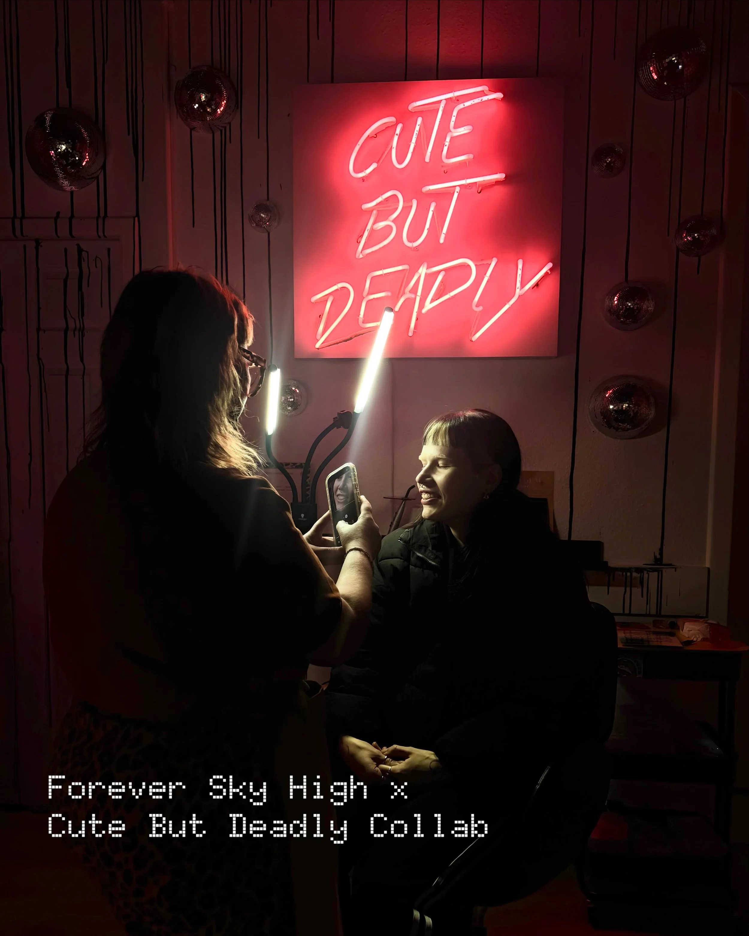 @4everskyhigh x @cutebutdeadlynailco.edinburgh 🔥

Getting to work with these gals is genuinely one of the best parts of my job 🫶🏻

Cute But Deadly have been one of my longest-standing clients, so getting to spend the day filming the team doing wha
