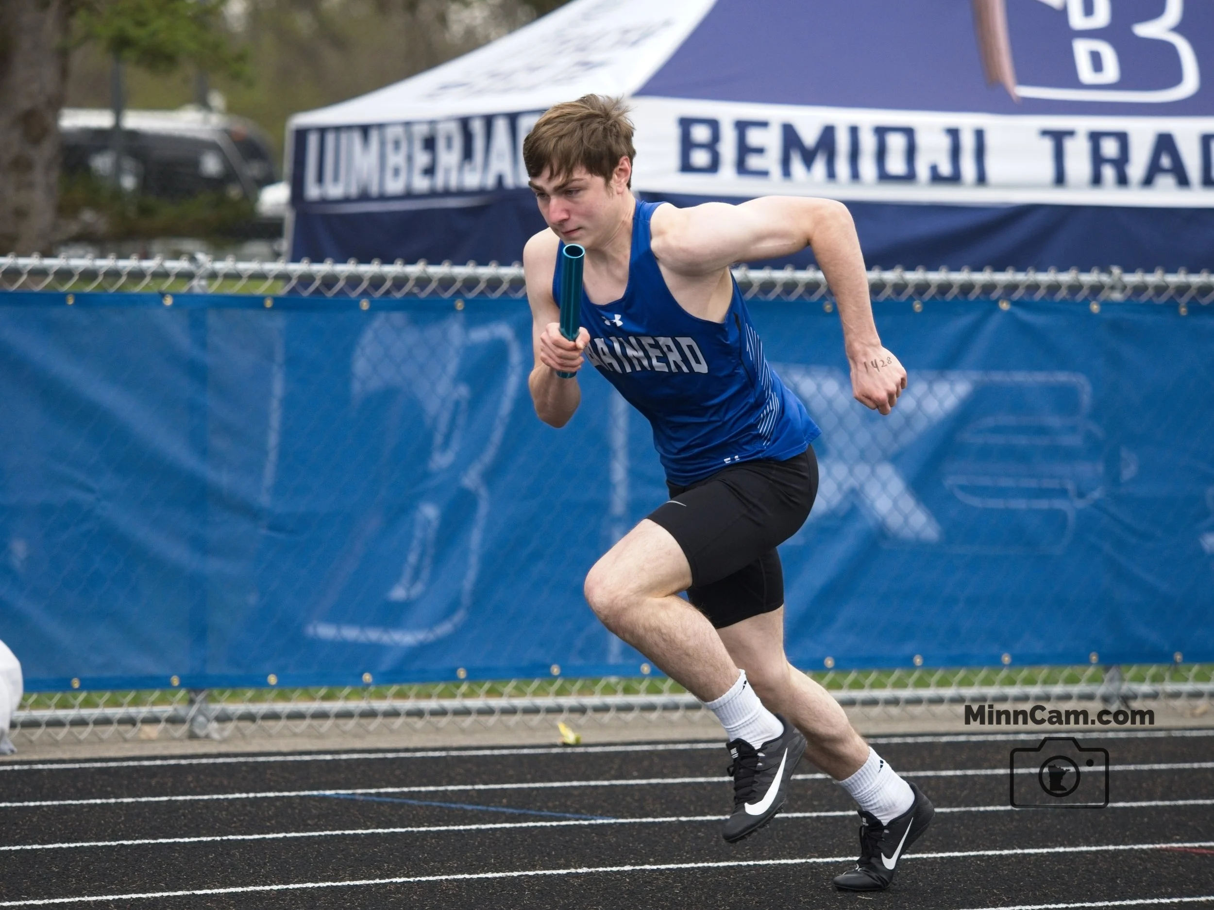 Track_0340.jpg