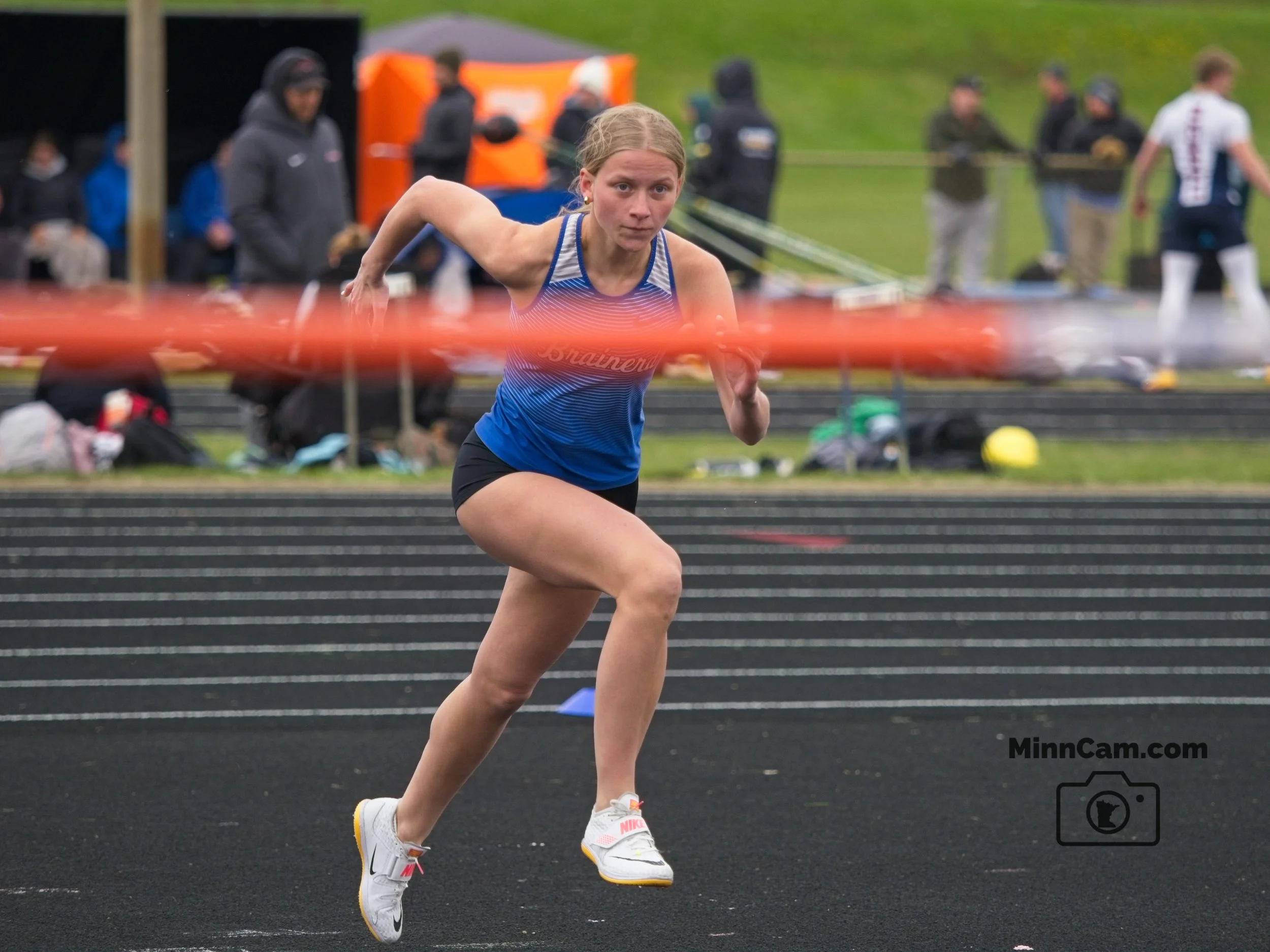 Track_0376.jpg