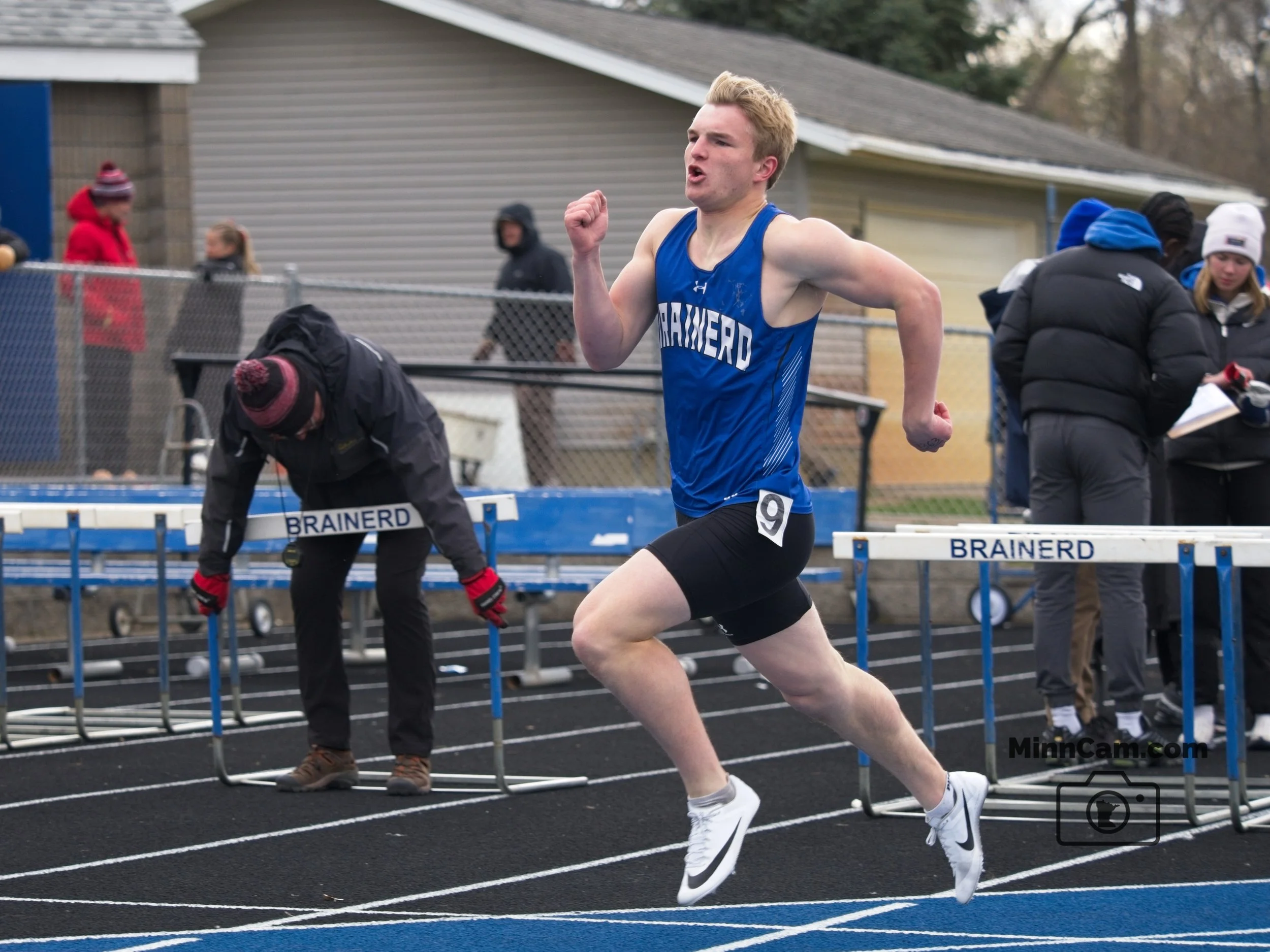 Track_0698.jpg