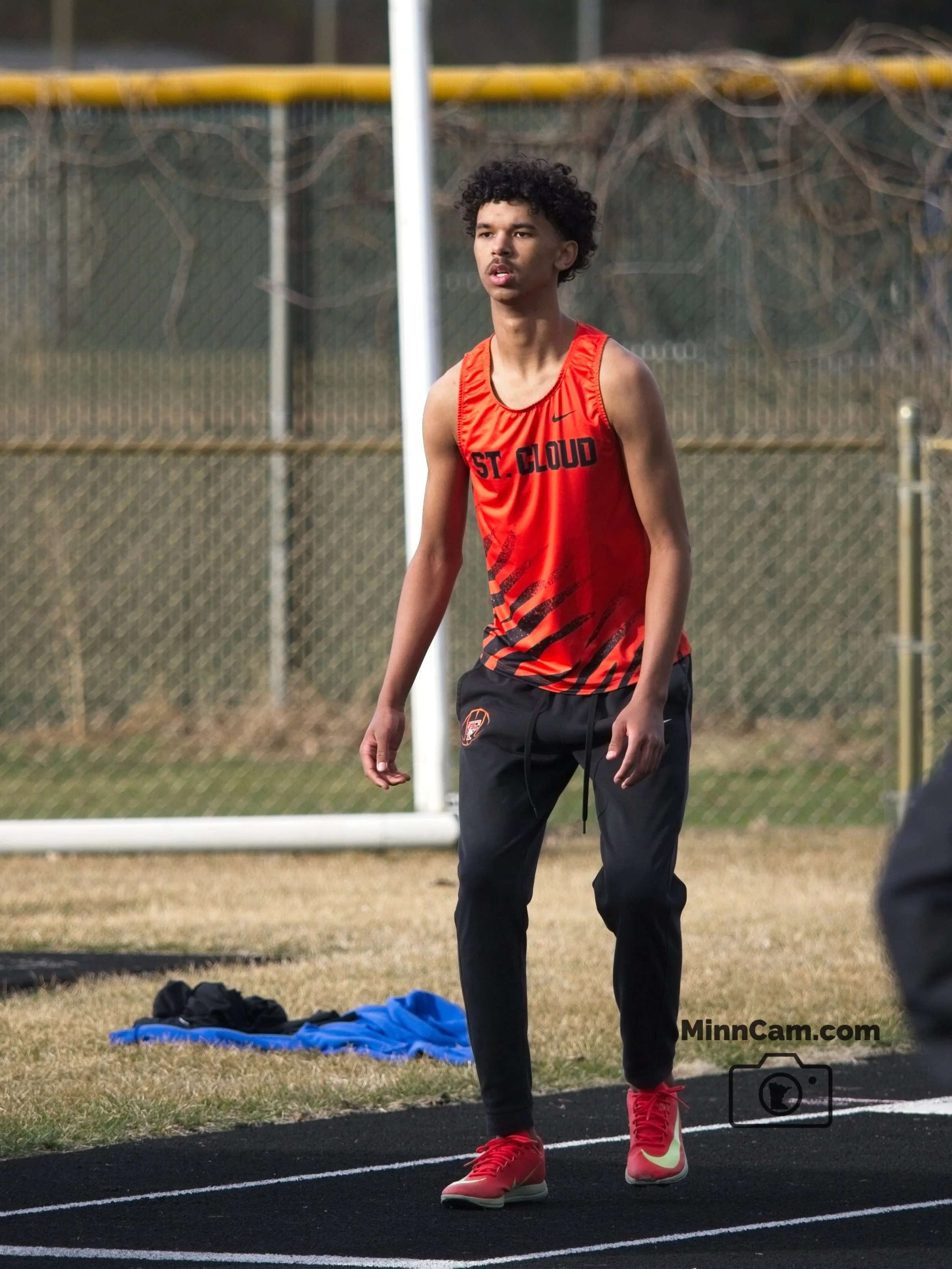 Track_0827.jpg