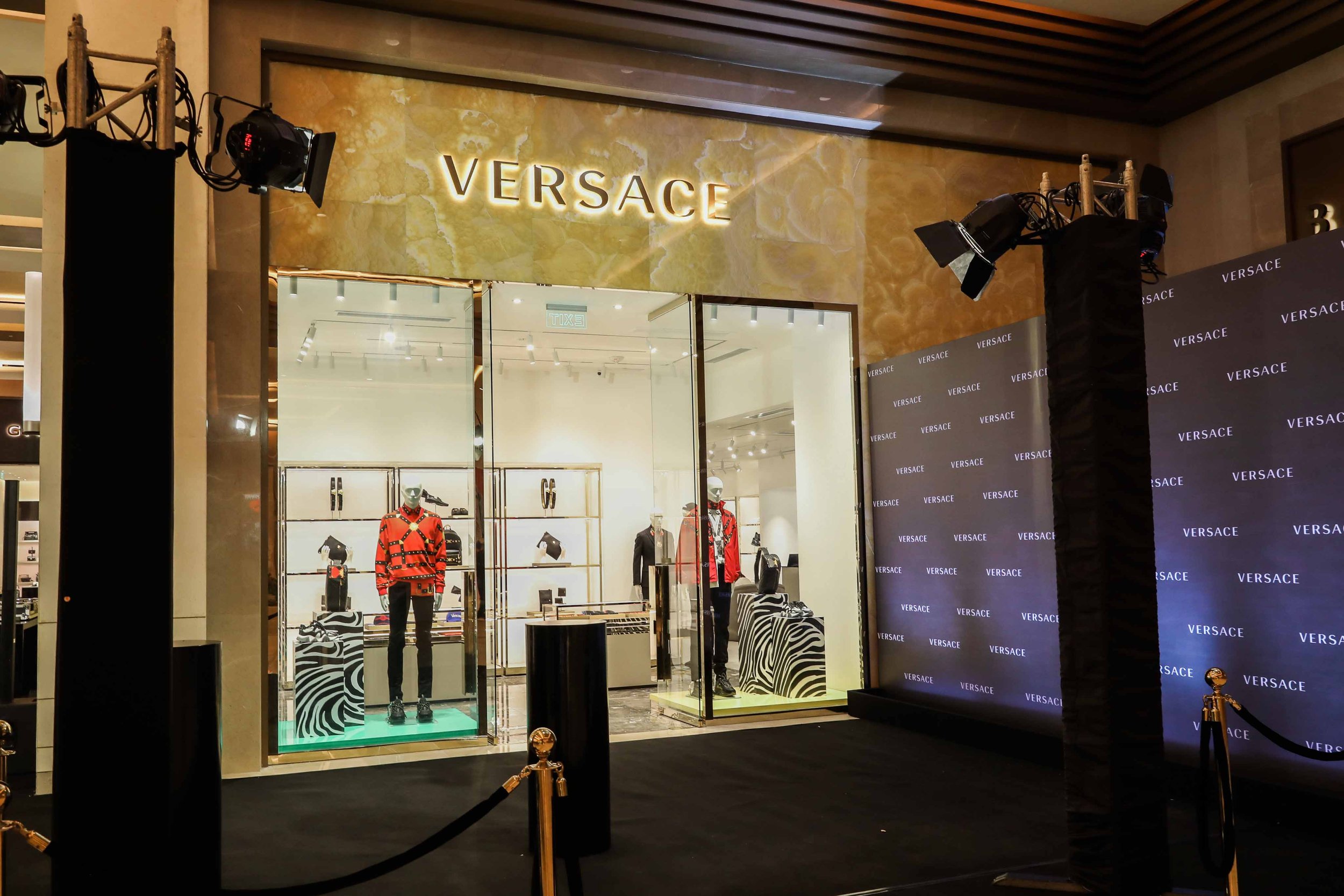 VersaceMNL-107.jpg