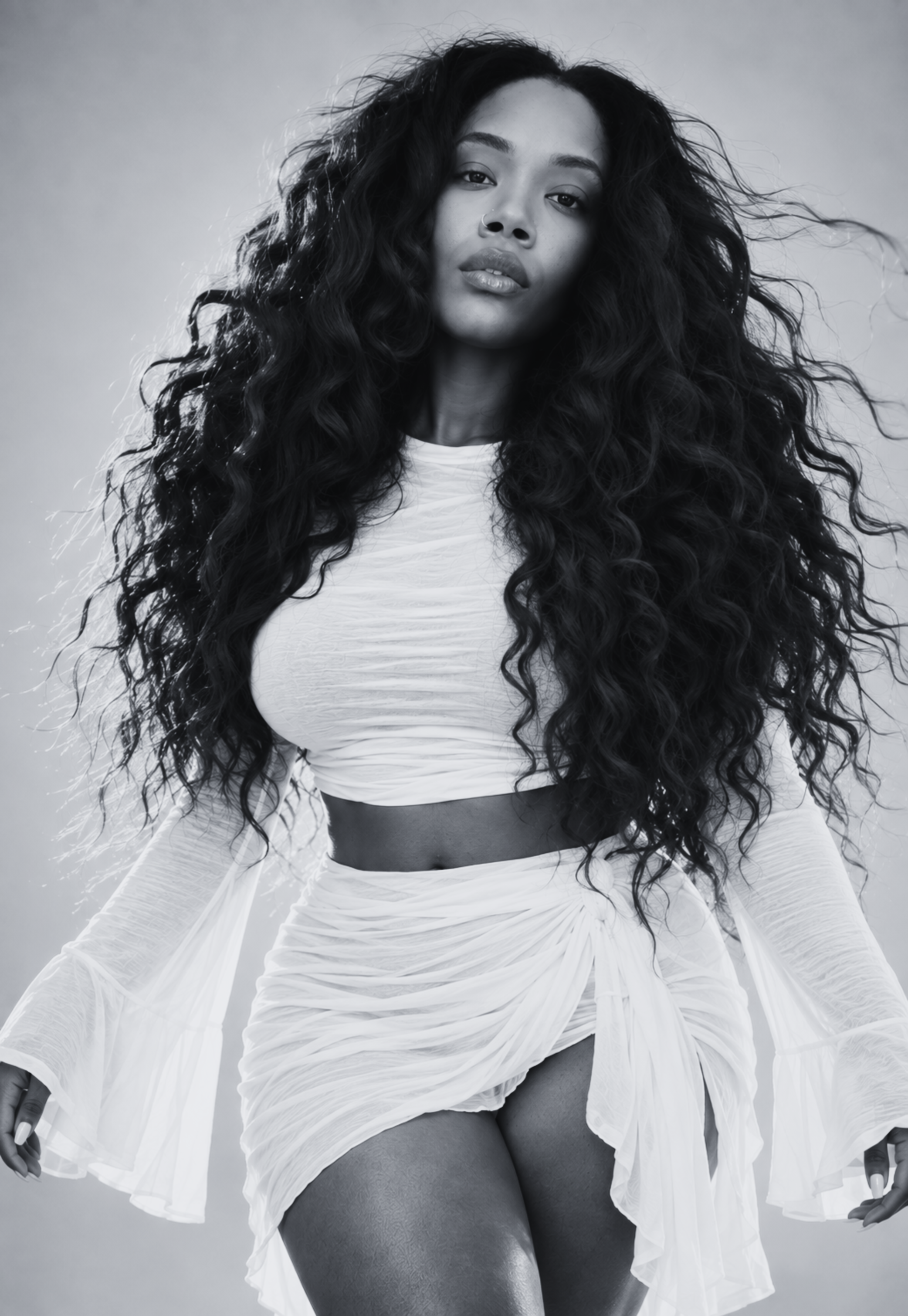 Explore the official gallery of Solaëra (Solaera), a multidisciplinary artist, singer-songwriter, composer, producer and former Billboard-charting recording artist formerly known as Jessica Love. Discover official Solaëra photography, artist portrait