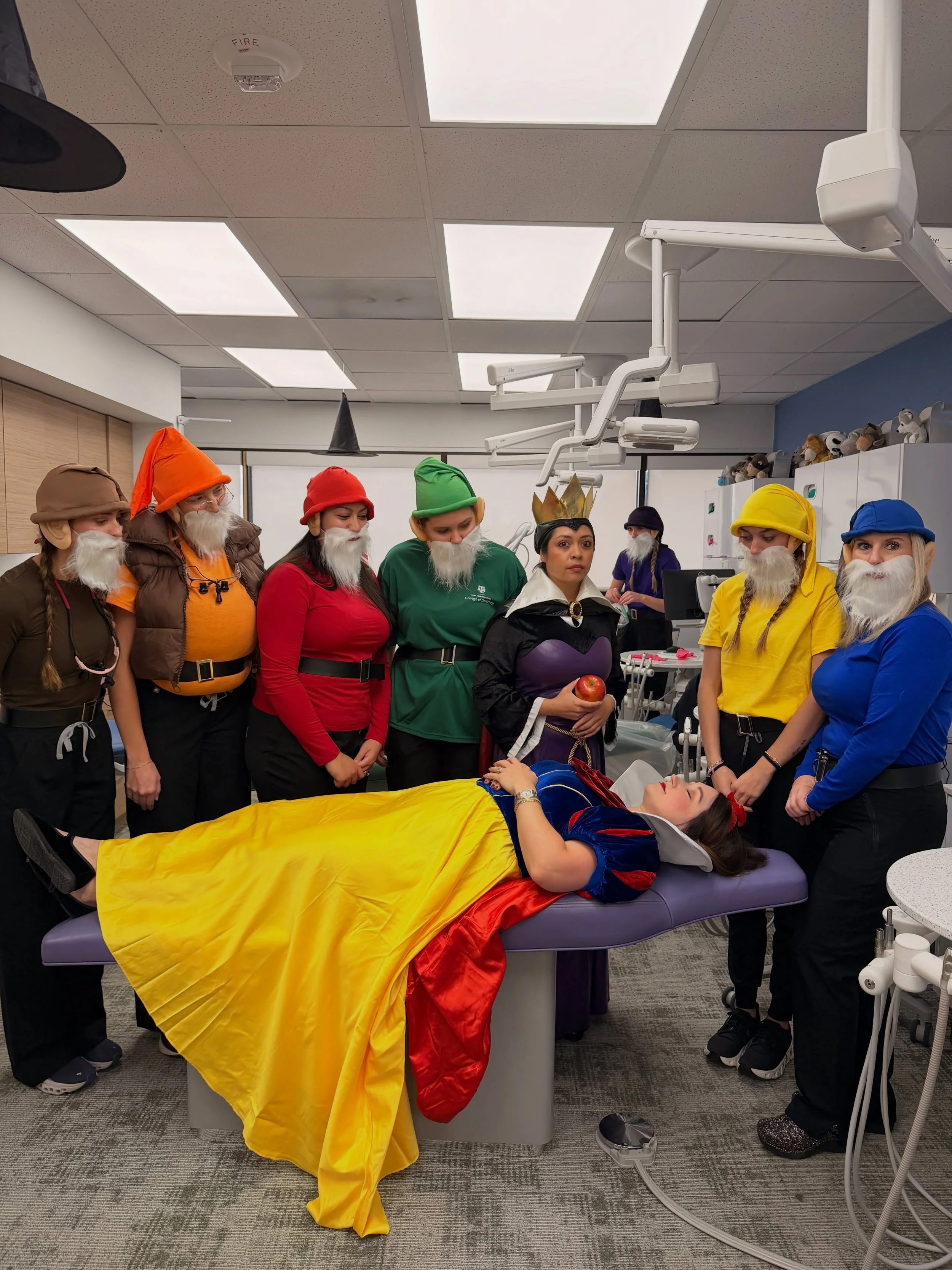 Happy Halloween from Dragan Smiles! 🎃 Heigh-ho, heigh-ho, it&rsquo;s off to work we go!