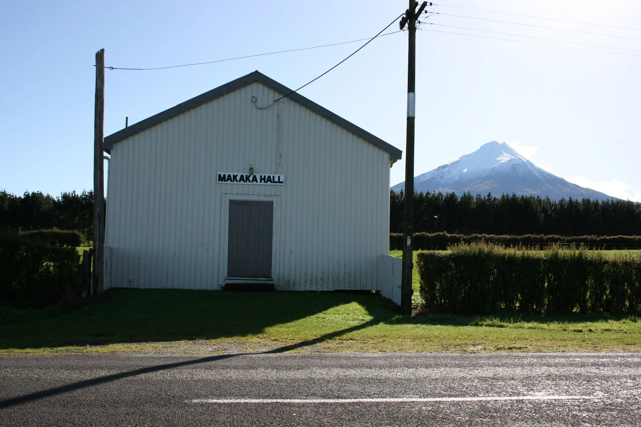Makaka Hall - Ron Lambert 2012