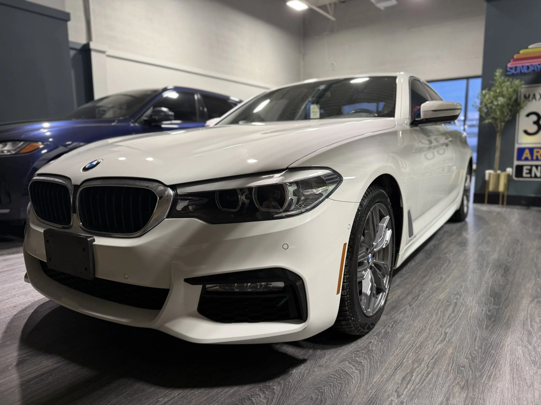 2017 BMW 540i M Package VIN WBAJE7C39HG890308