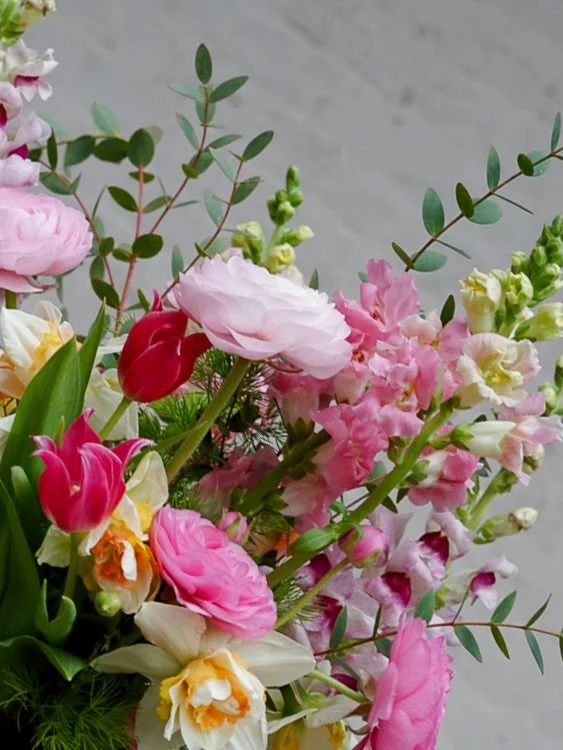 Bounty from the first delivery of April 
Subscribe to get flowers delivered to you