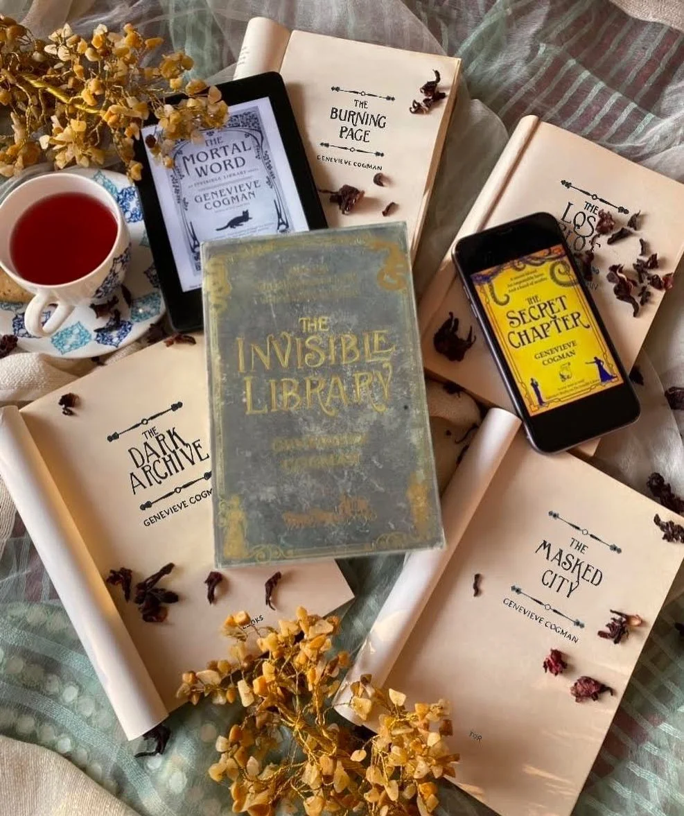 📖 Series: The Invisible Library by Genevieve Cogman 

Overall rating: ⭐️⭐️⭐️⭐️⭐️ 

Featuring a badass female protagonist who jumps from world-to-world stealing books for a shadowy interdimensional library, this book series is one of my absolute favo