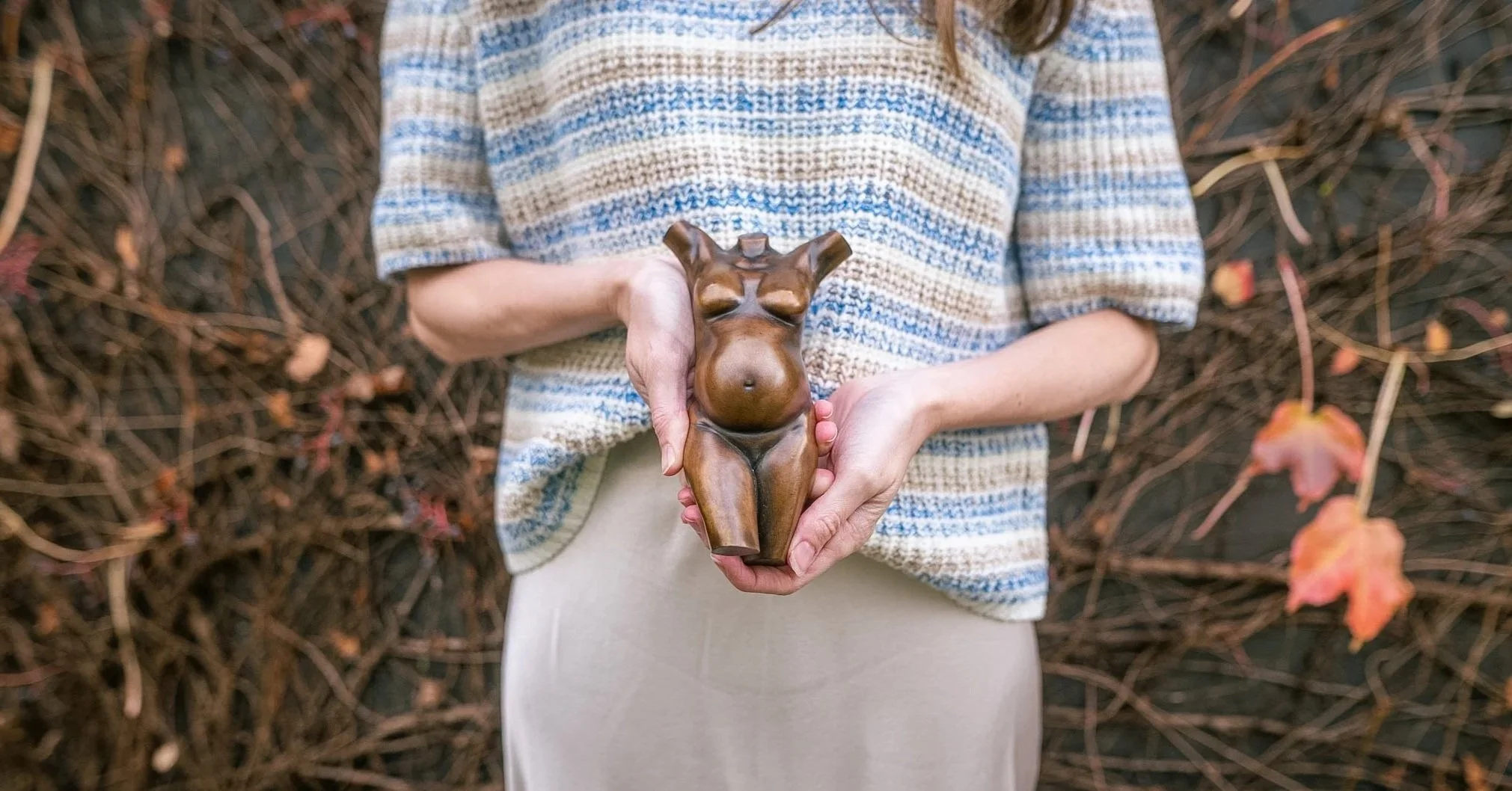 Bronze pregnancy sculpture Melbourne