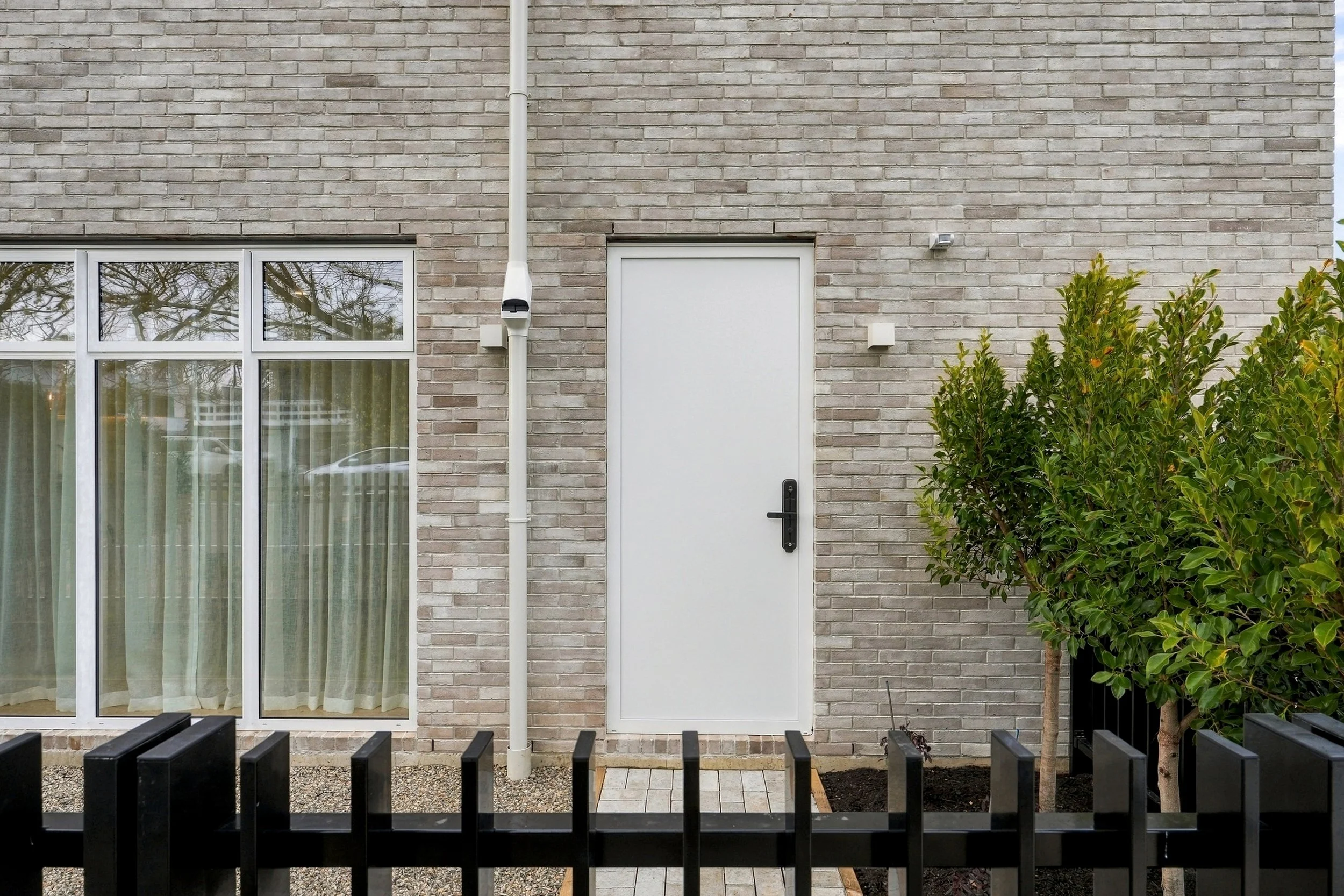 60_198BucklandsBeachRoad.jpg