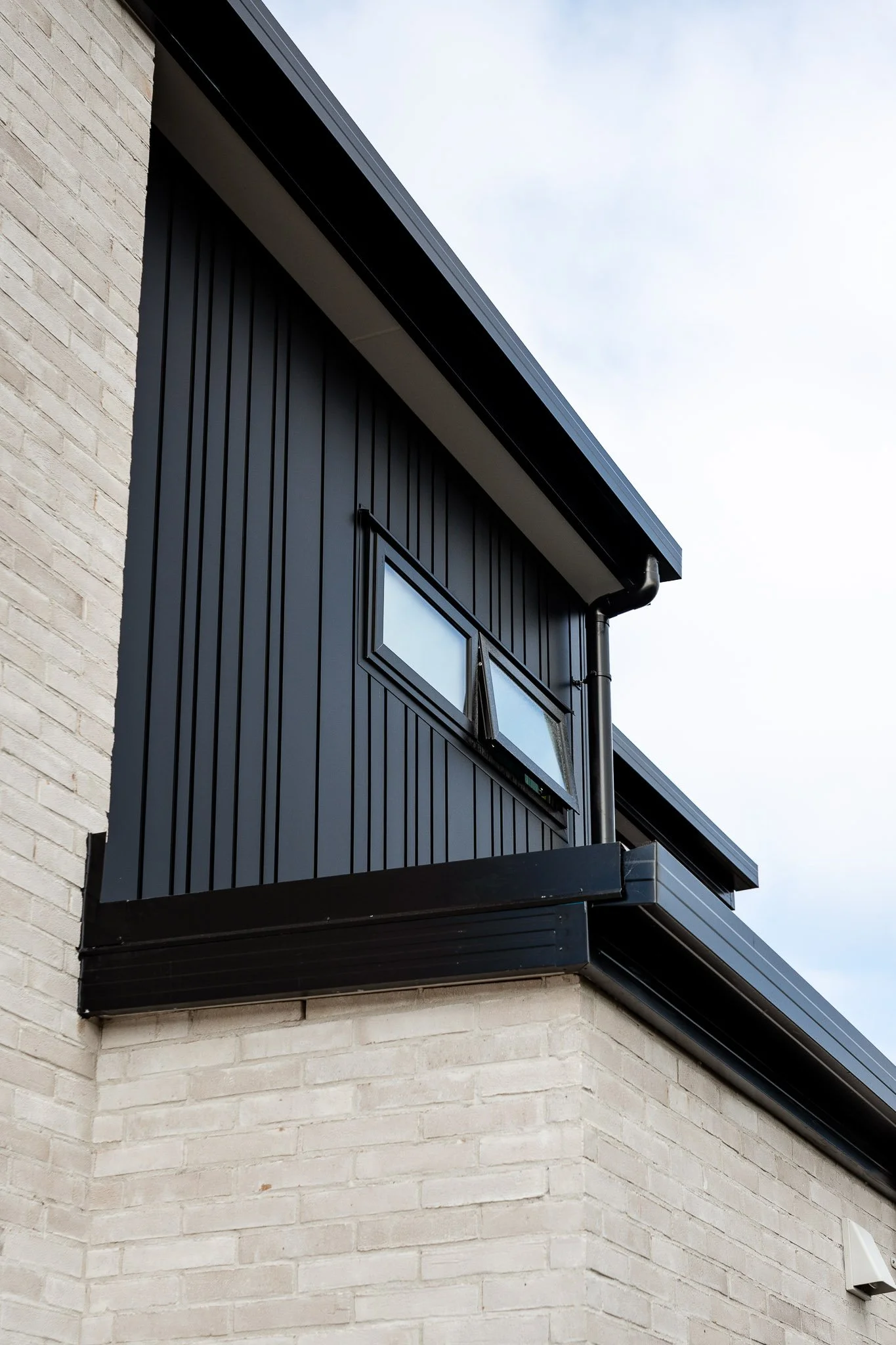 Urban Haus - 2 Camwell Close 5.jpg